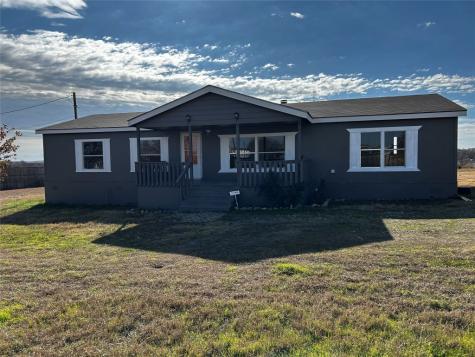 369 County Road 4421 Rhome TX 76078