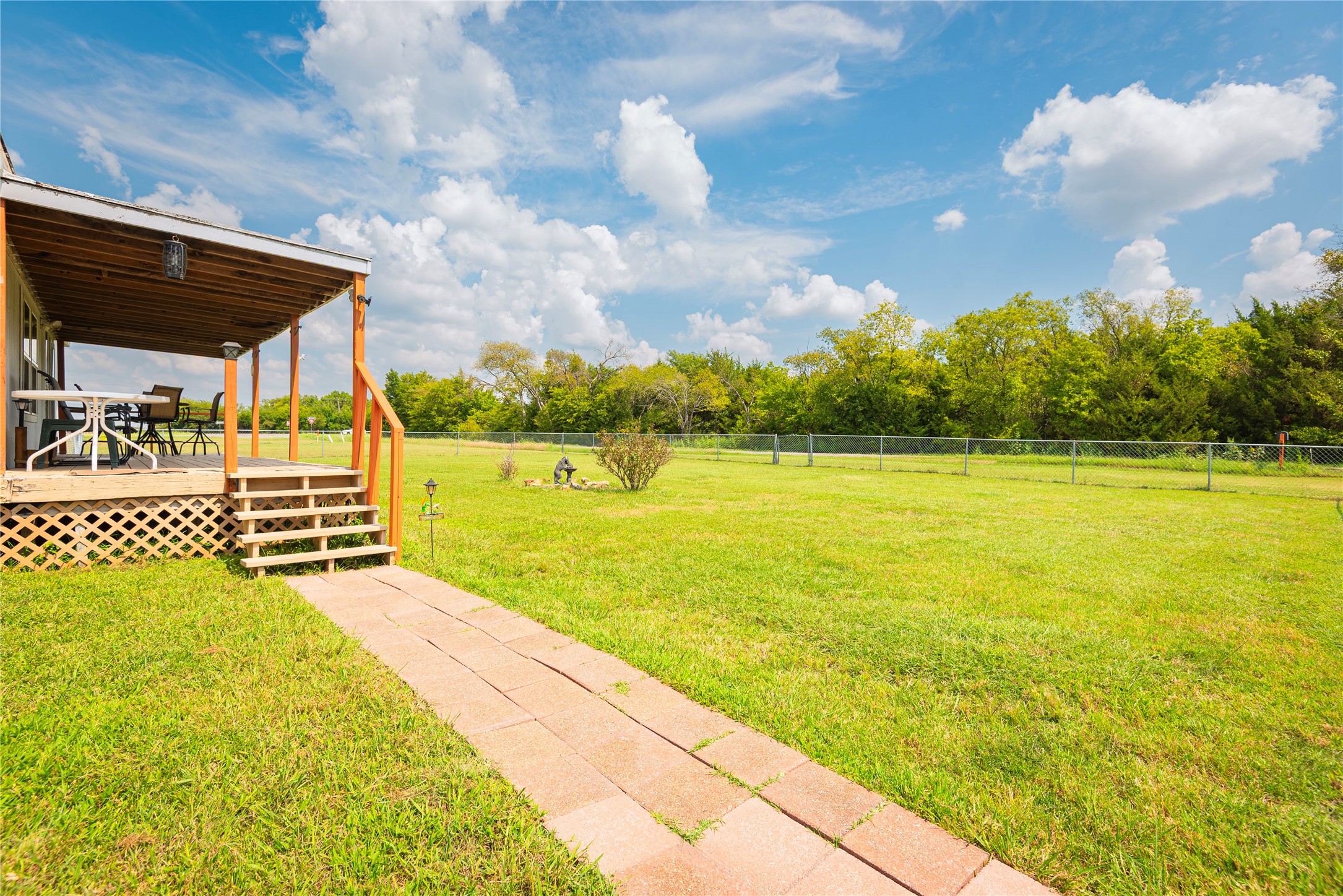 118 County Road 2146 Greenville TX 75402
