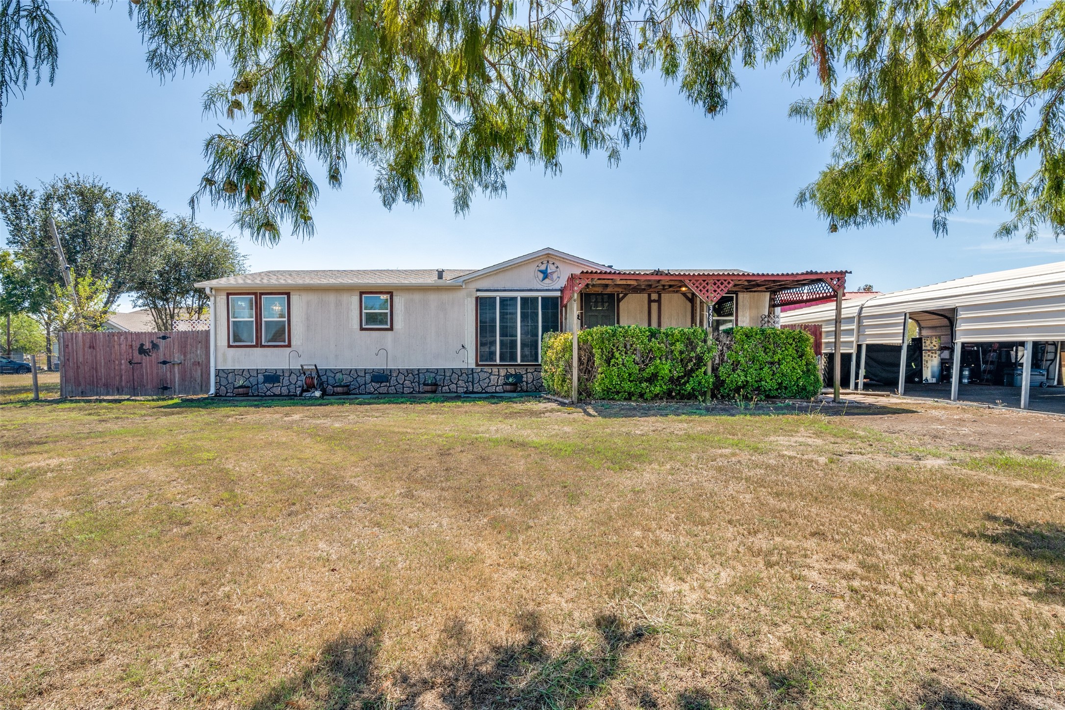 3581 County Road 2618 Caddo Mills TX 75135