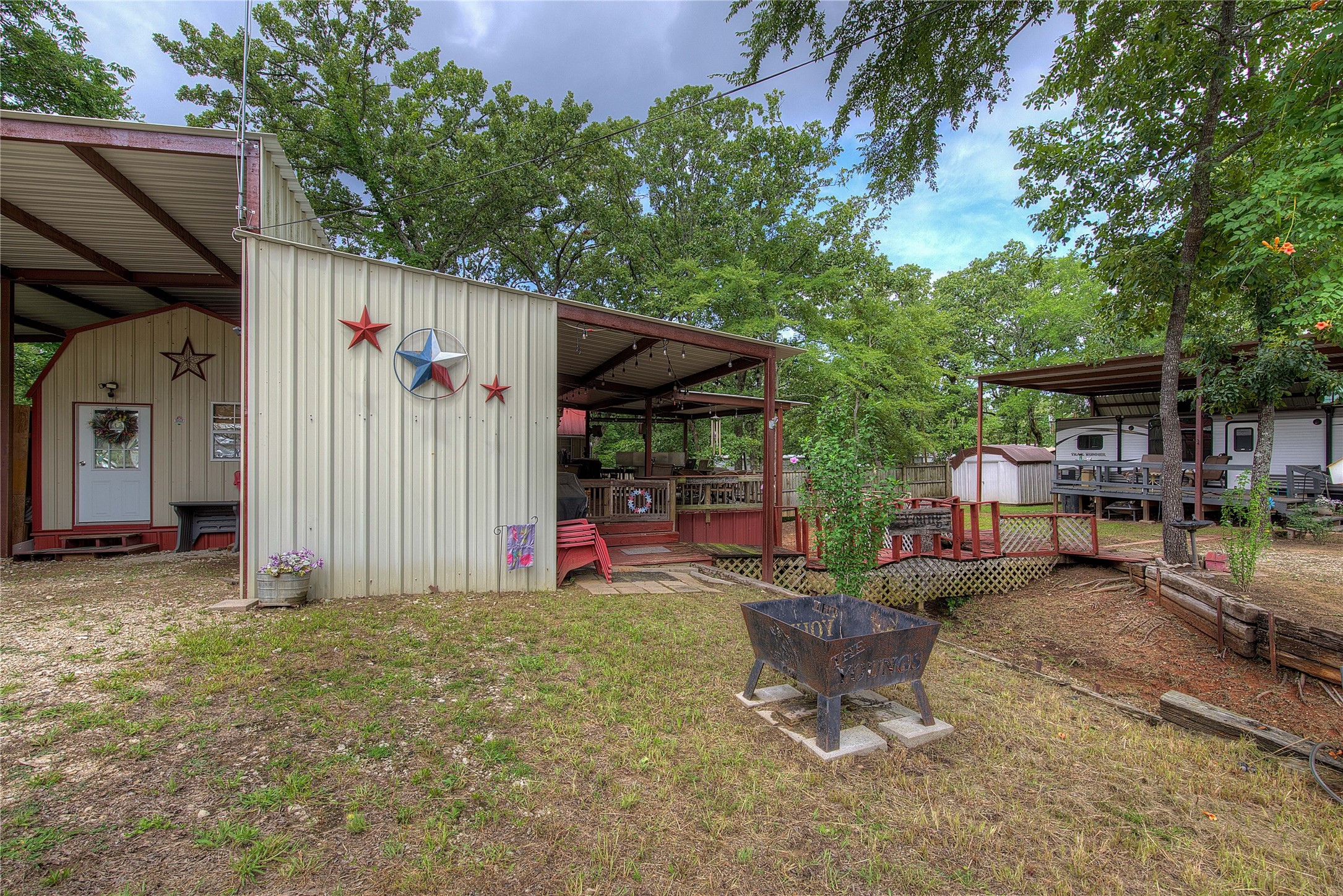 8 Lots Pr 5804, Pr 5805 Private Road 5804 Yantis TX 75497