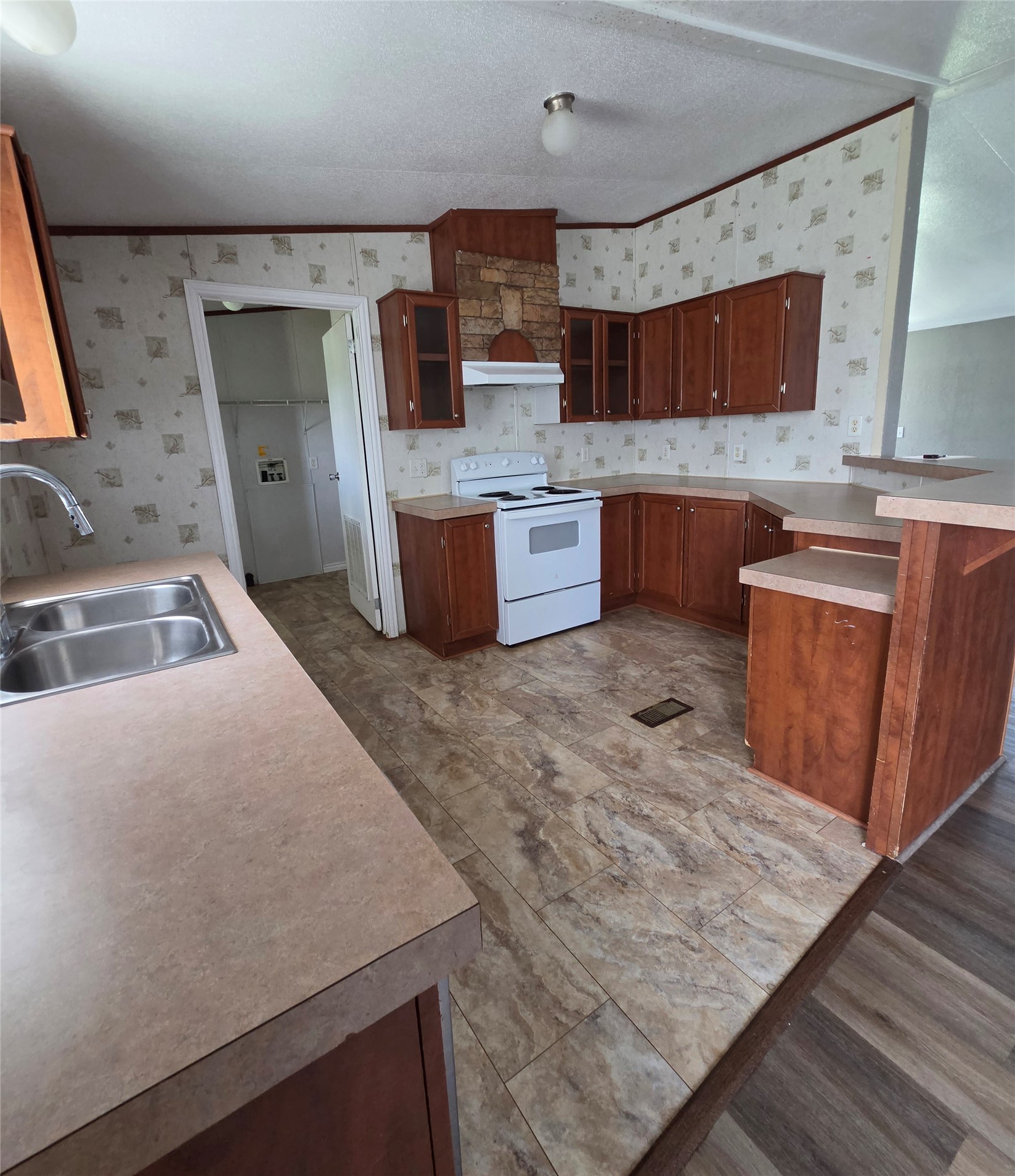 310 Latham Lane New Fairview TX 76078