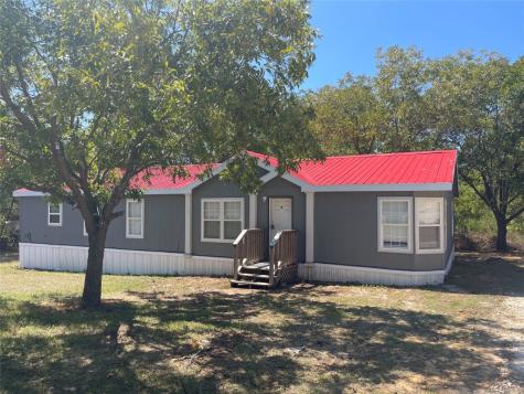 2224 Meadowview Street Alvarado TX 76009
