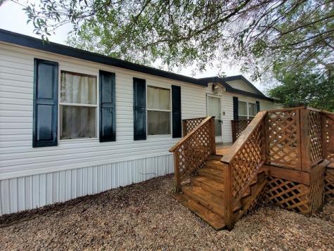 454 Youngstown Street Dallas TX 75253