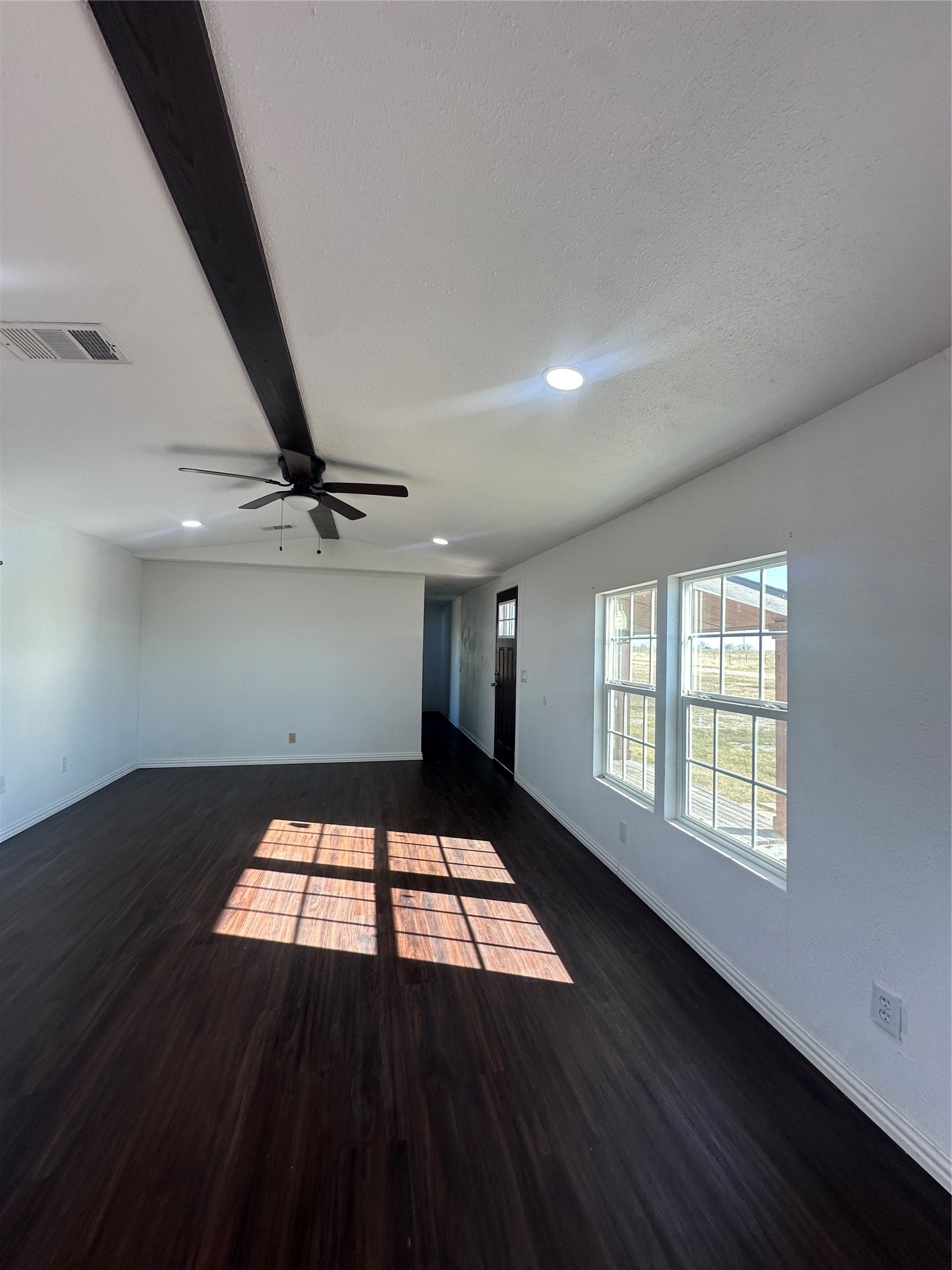 211 Alton Ennis TX 75119