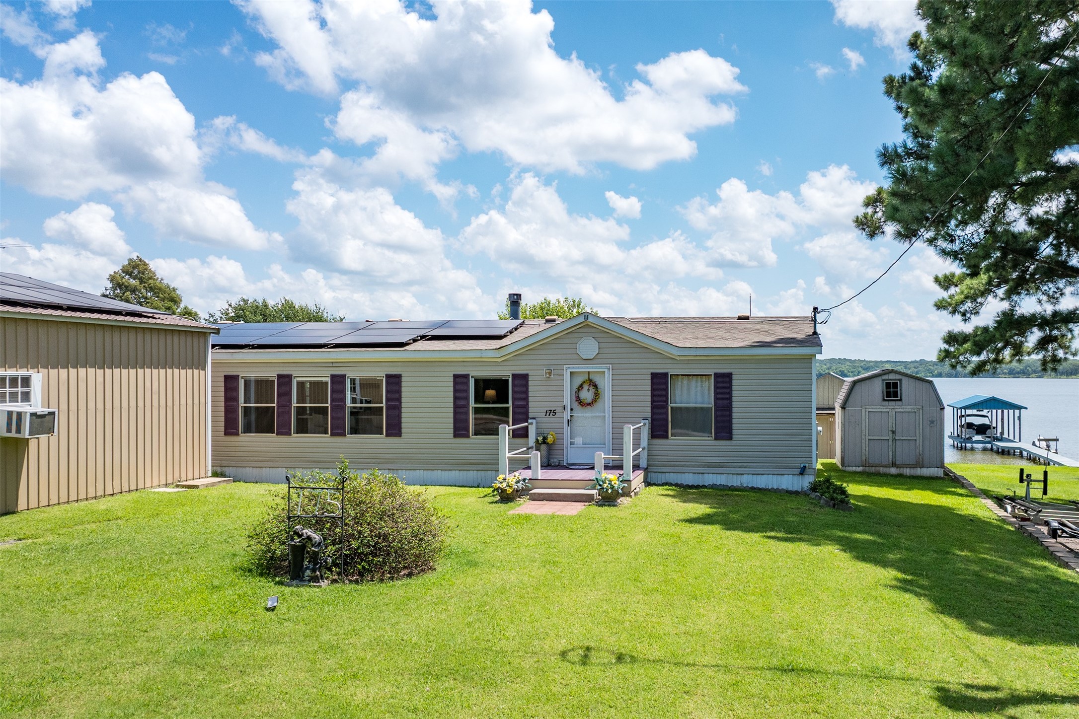 175 Kings Row Malakoff TX 75148