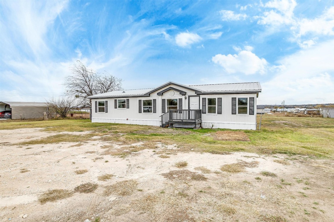 6700 County Road 912 Joshua TX 76058