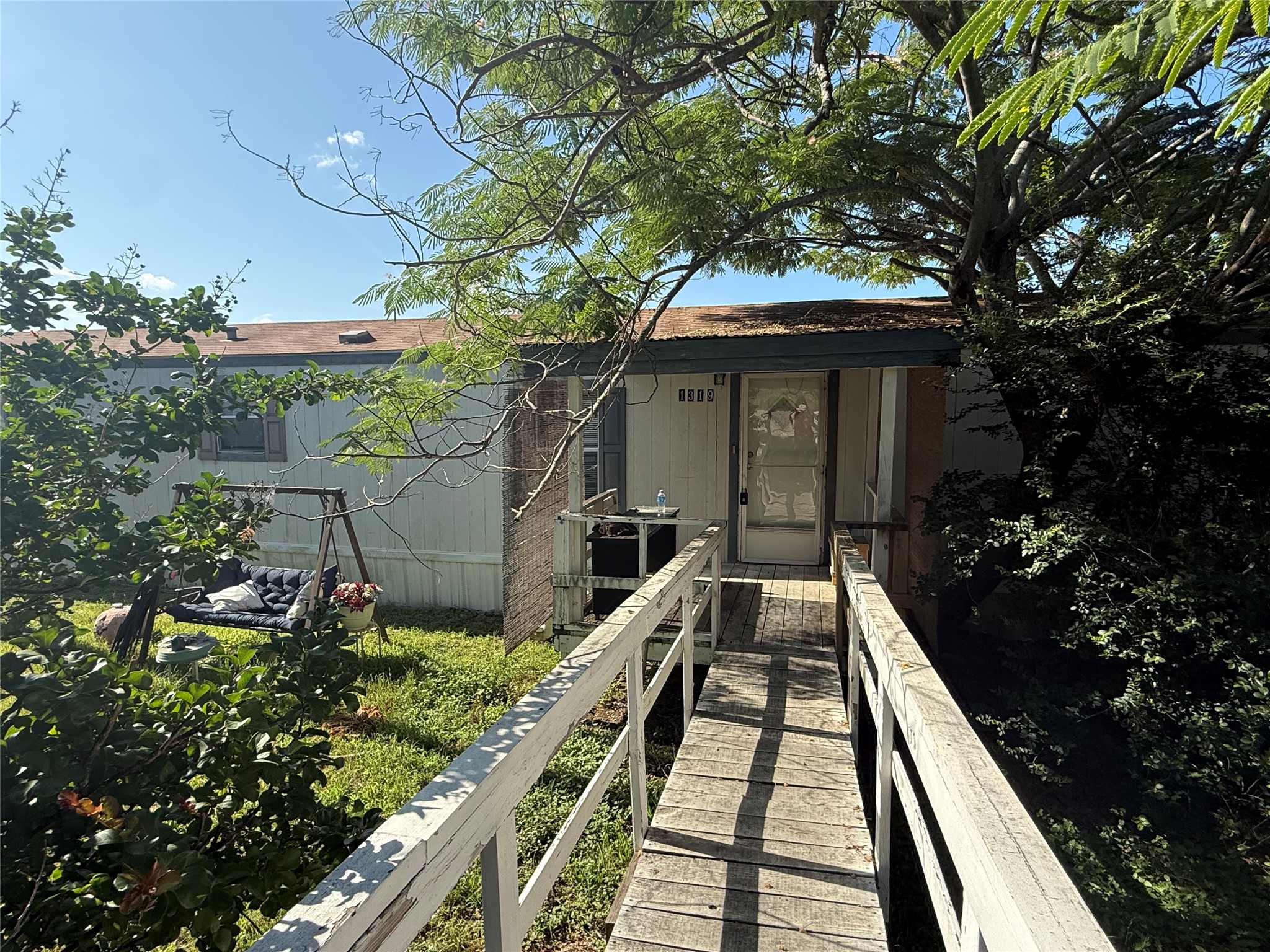1321 Phoenix Court Granbury TX 76048