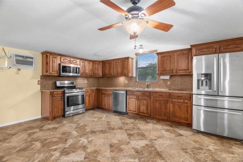 2145 Fm 546 Mckinney TX 75069