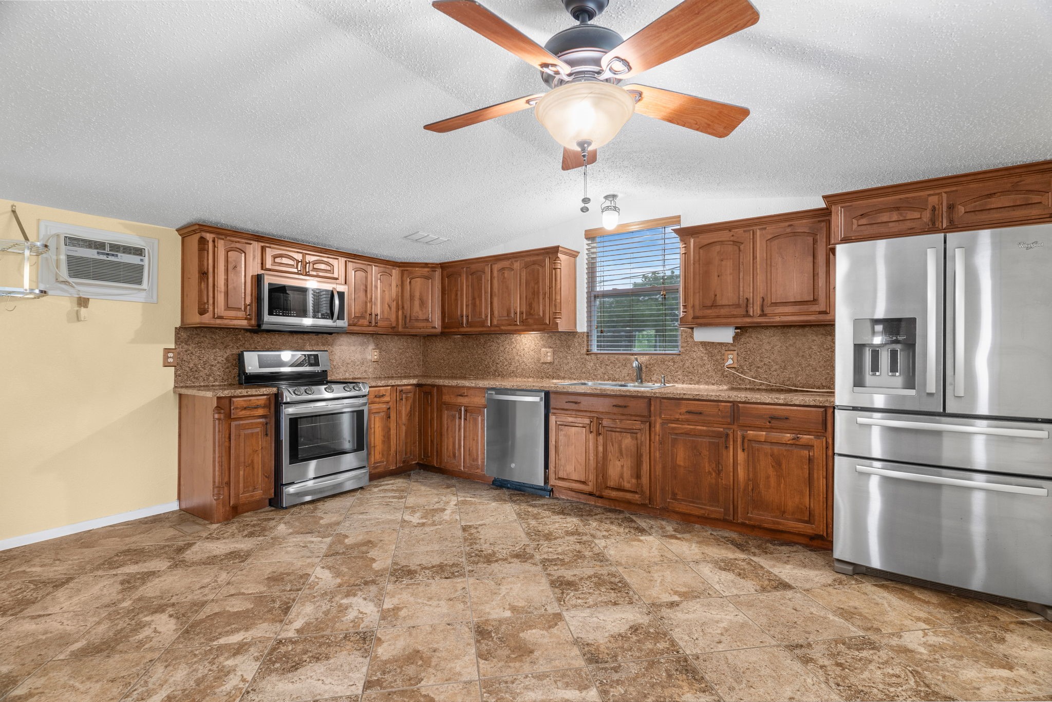 2145 Fm 546 Mckinney TX 75069