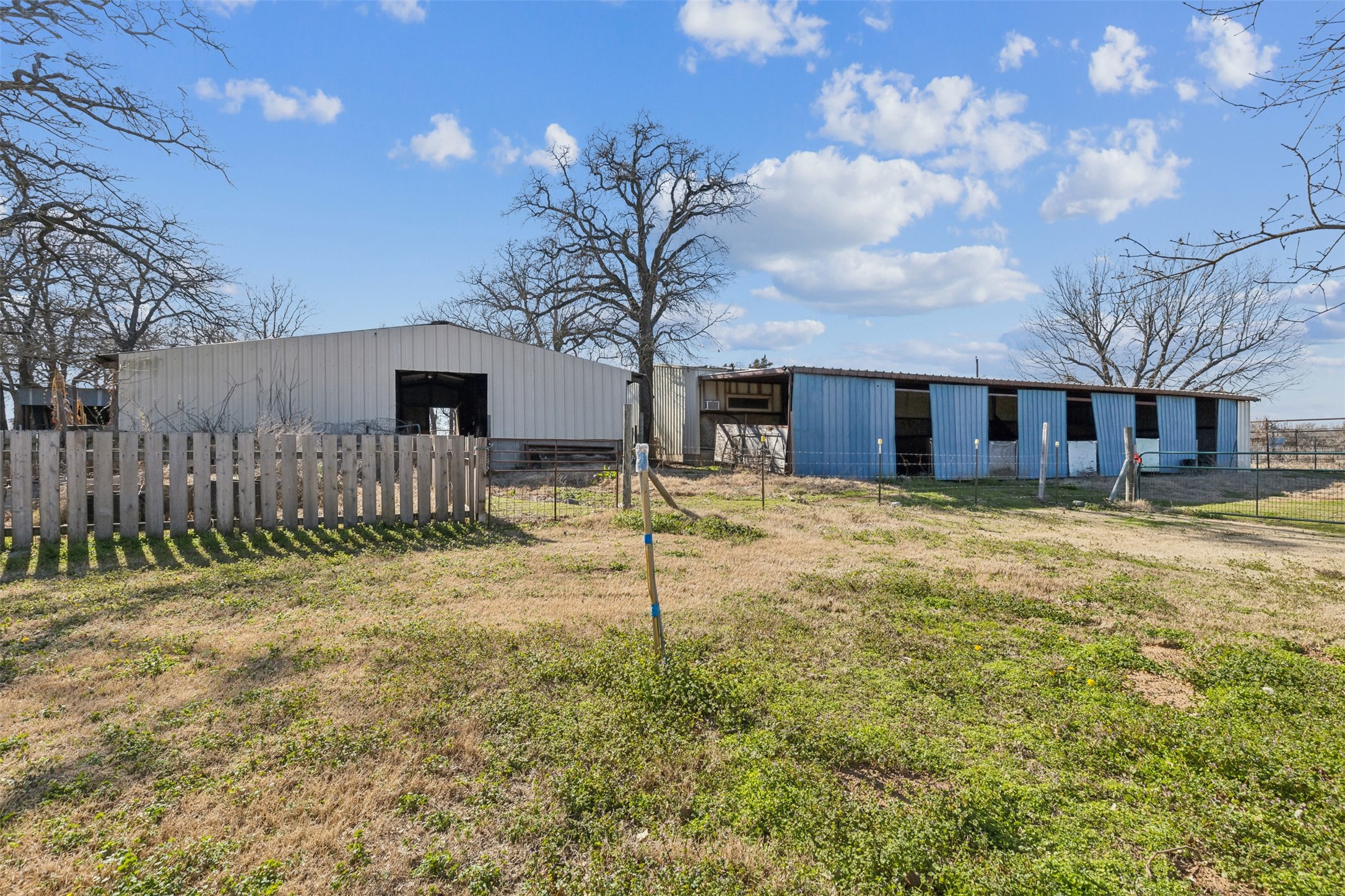3217 E Fm 916 Cleburne TX 76031