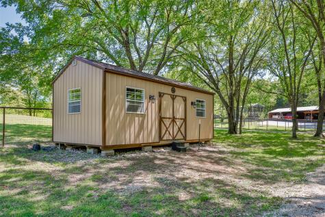100 Shawnee Trail Road Whitesboro TX 76273