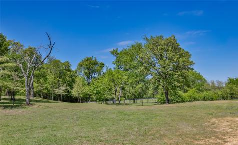 100 Shawnee Trail Road Whitesboro TX 76273