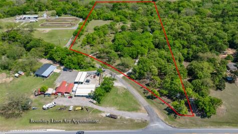 100 Shawnee Trail Road Whitesboro TX 76273