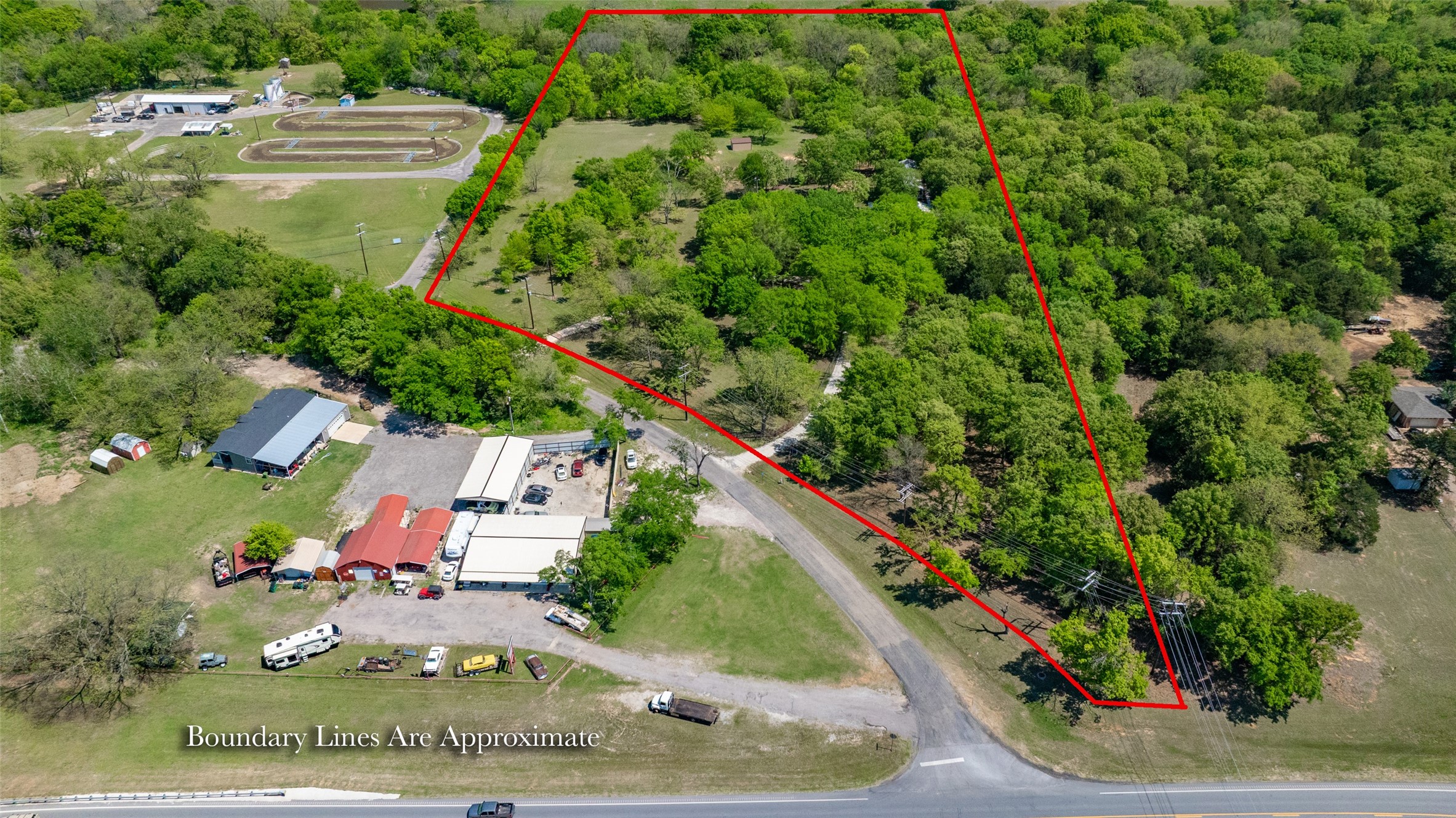100 Shawnee Trail Road Whitesboro TX 76273