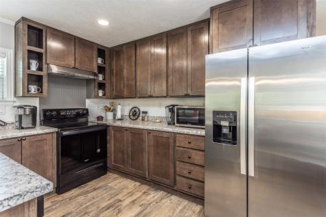 100 Shawnee Trail Road Whitesboro TX 76273