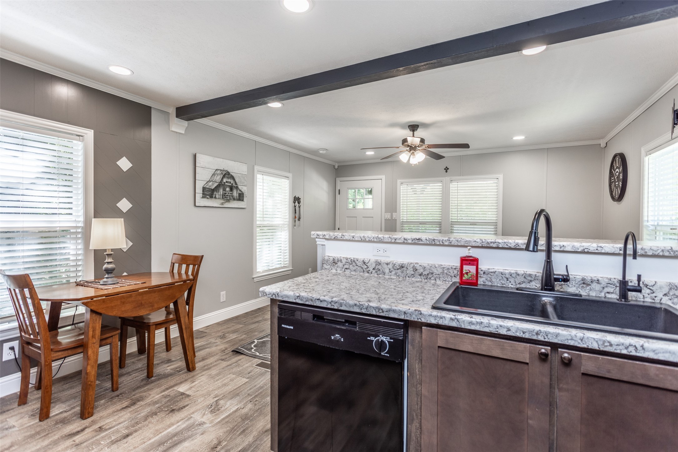 100 Shawnee Trail Road Whitesboro TX 76273