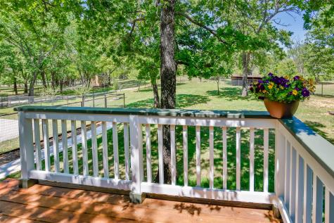 100 Shawnee Trail Road Whitesboro TX 76273