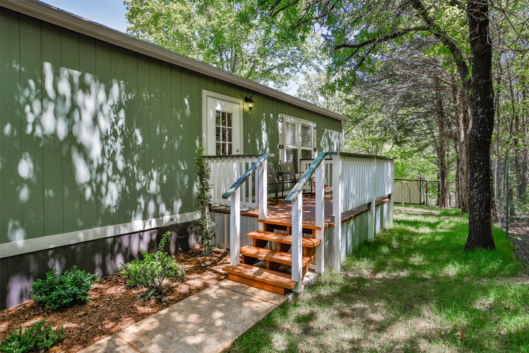 100 Shawnee Trail Road Whitesboro TX 76273
