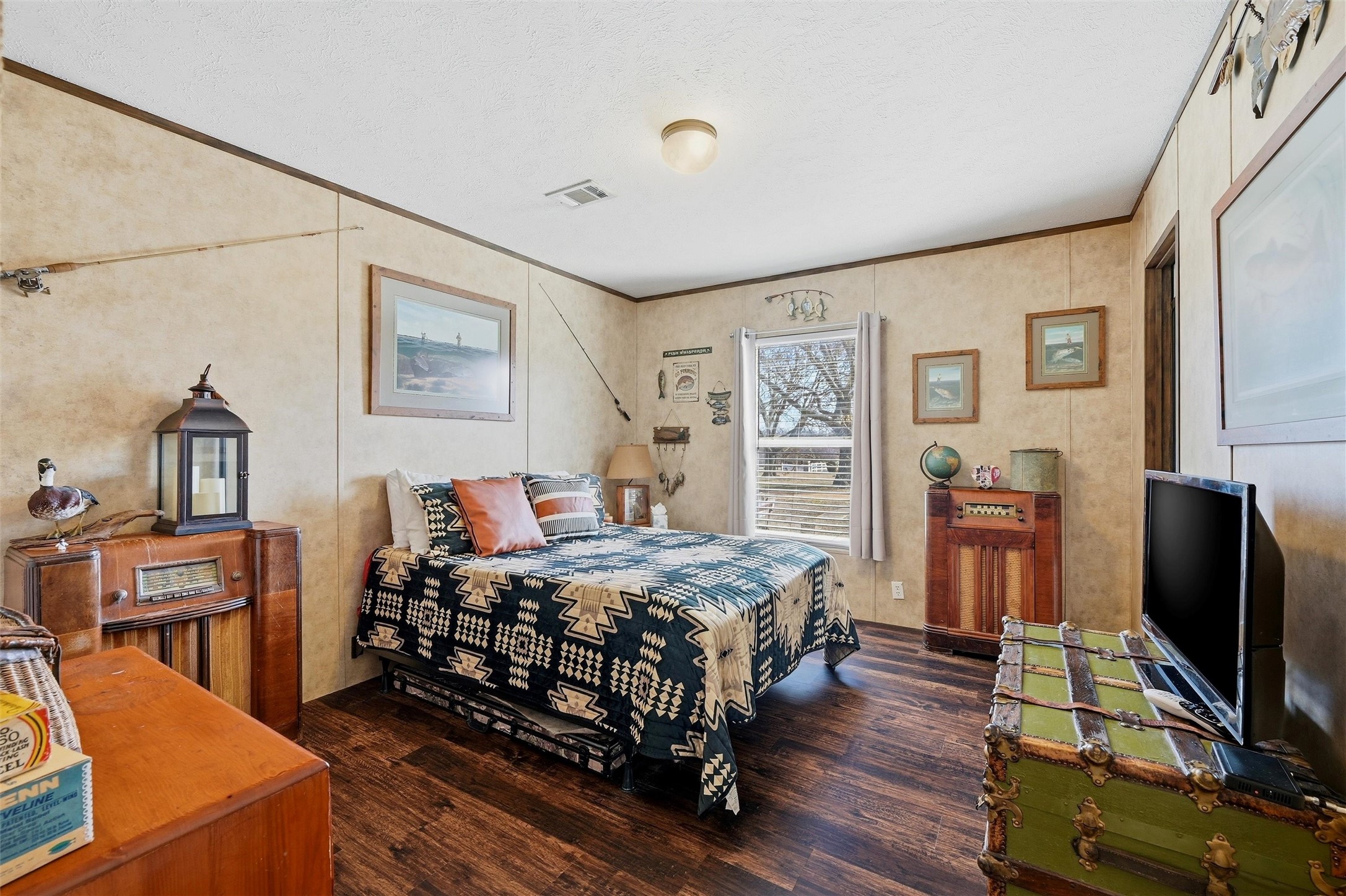 1949 Greer Road Sadler TX 76264