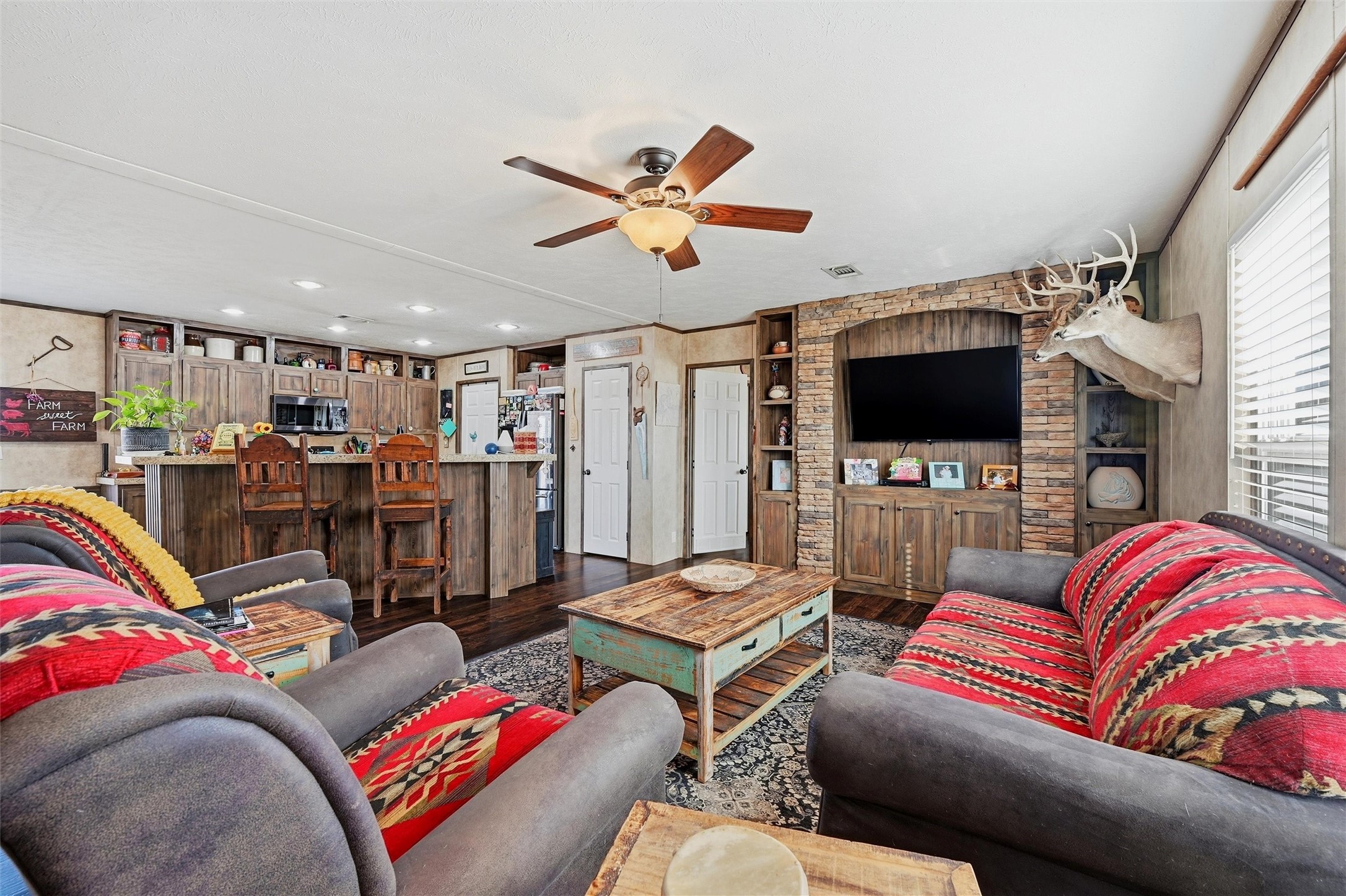 1949 Greer Road Sadler TX 76264