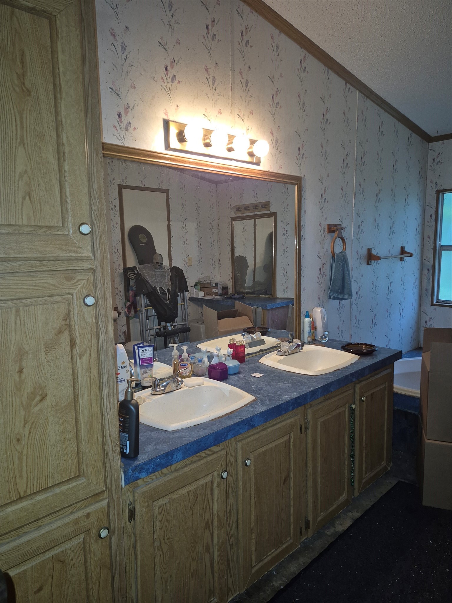 17754 C. R. 4052 Kemp TX 75143
