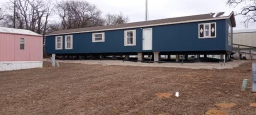 424 N Broadway Street Joshua TX 76058