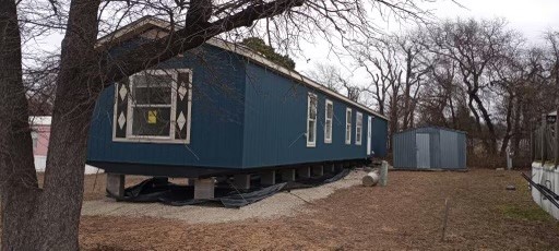 424 N Broadway Street Joshua TX 76058
