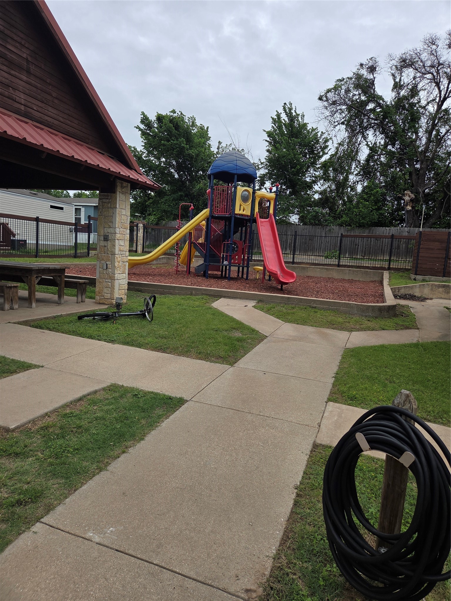 424 N Broadway Street Joshua TX 76058