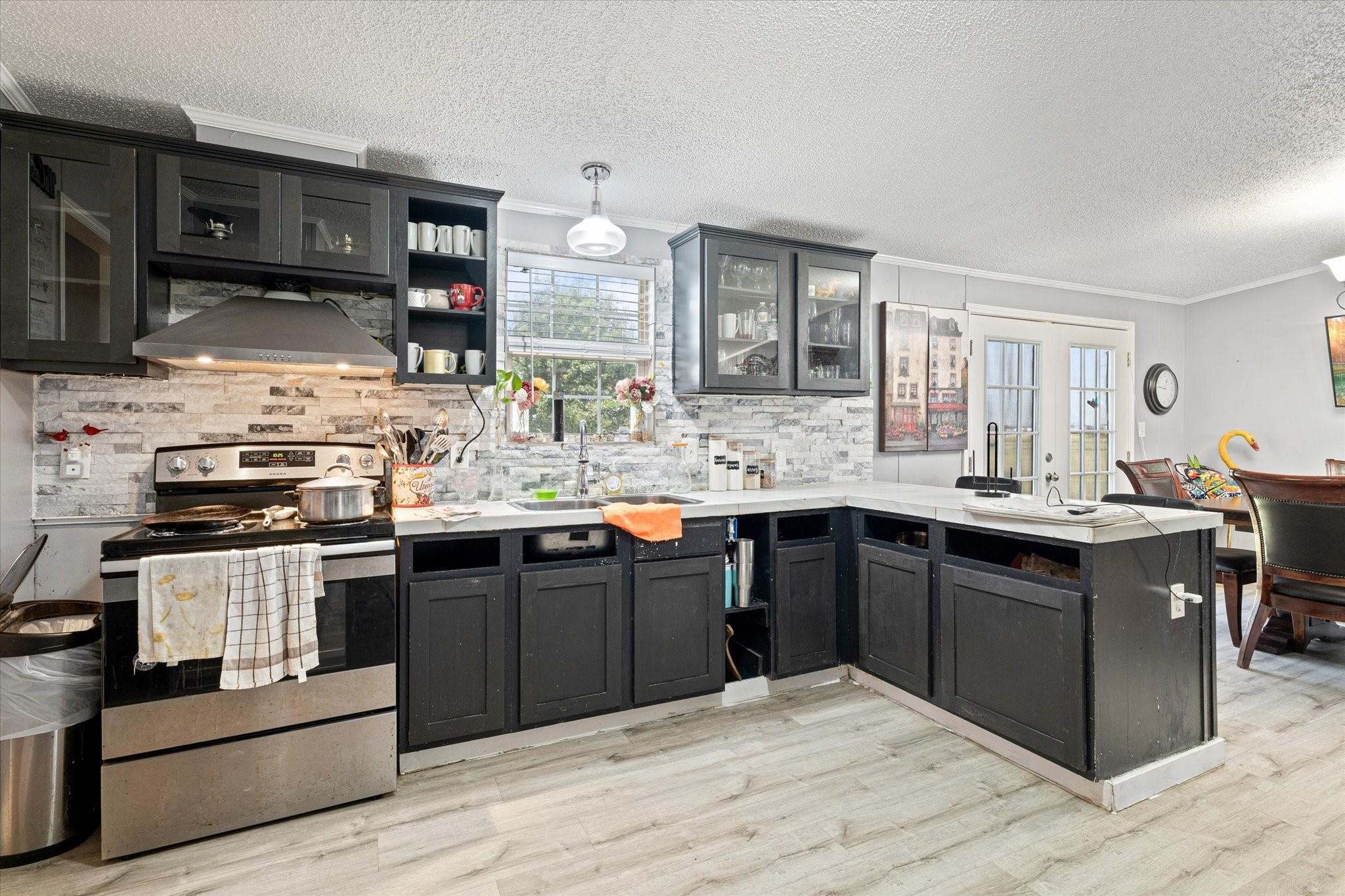 5909 Black Springs Lane Joshua TX 76058