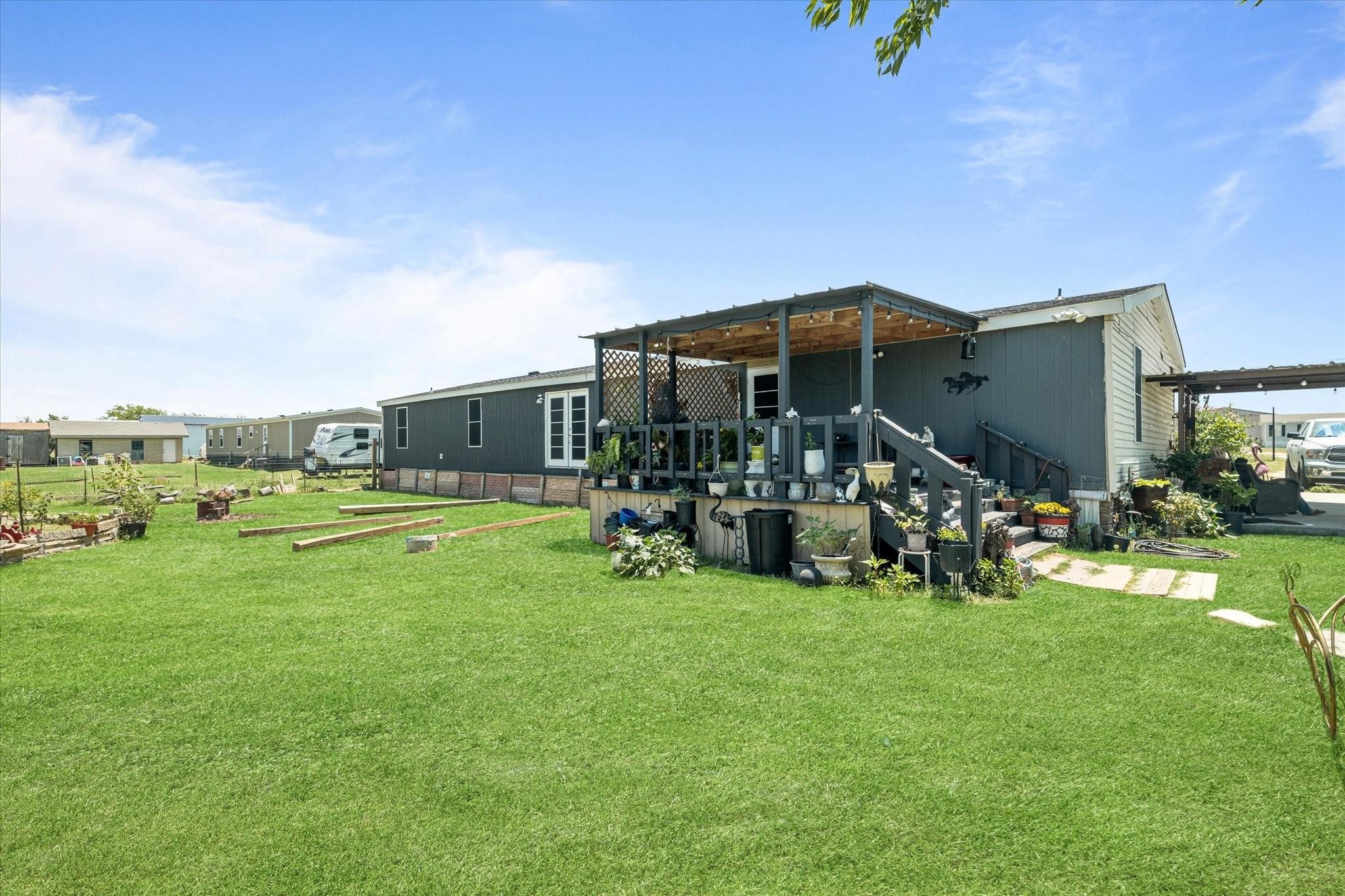 5909 Black Springs Lane Joshua TX 76058