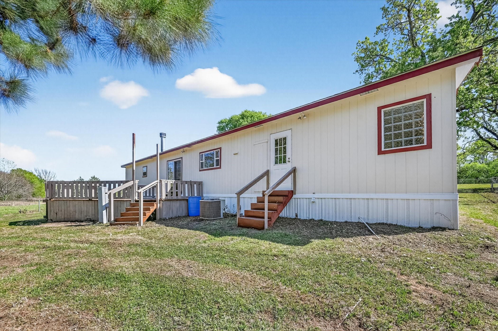 1800 Pritchett Lane Kemp TX 75143