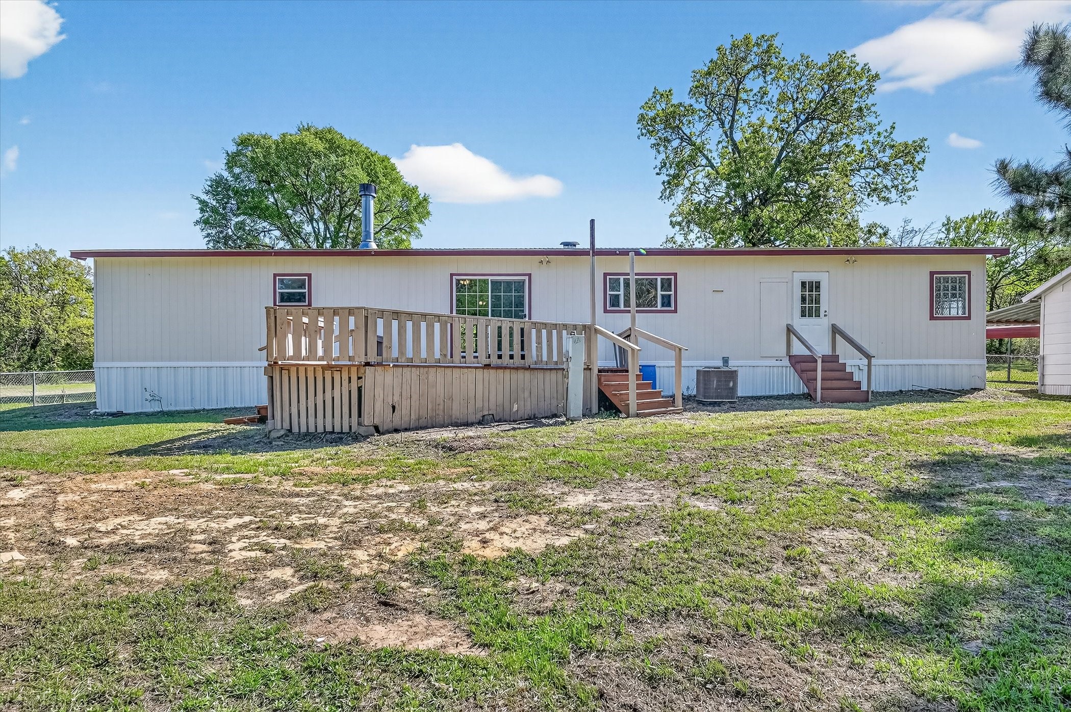1800 Pritchett Lane Kemp TX 75143