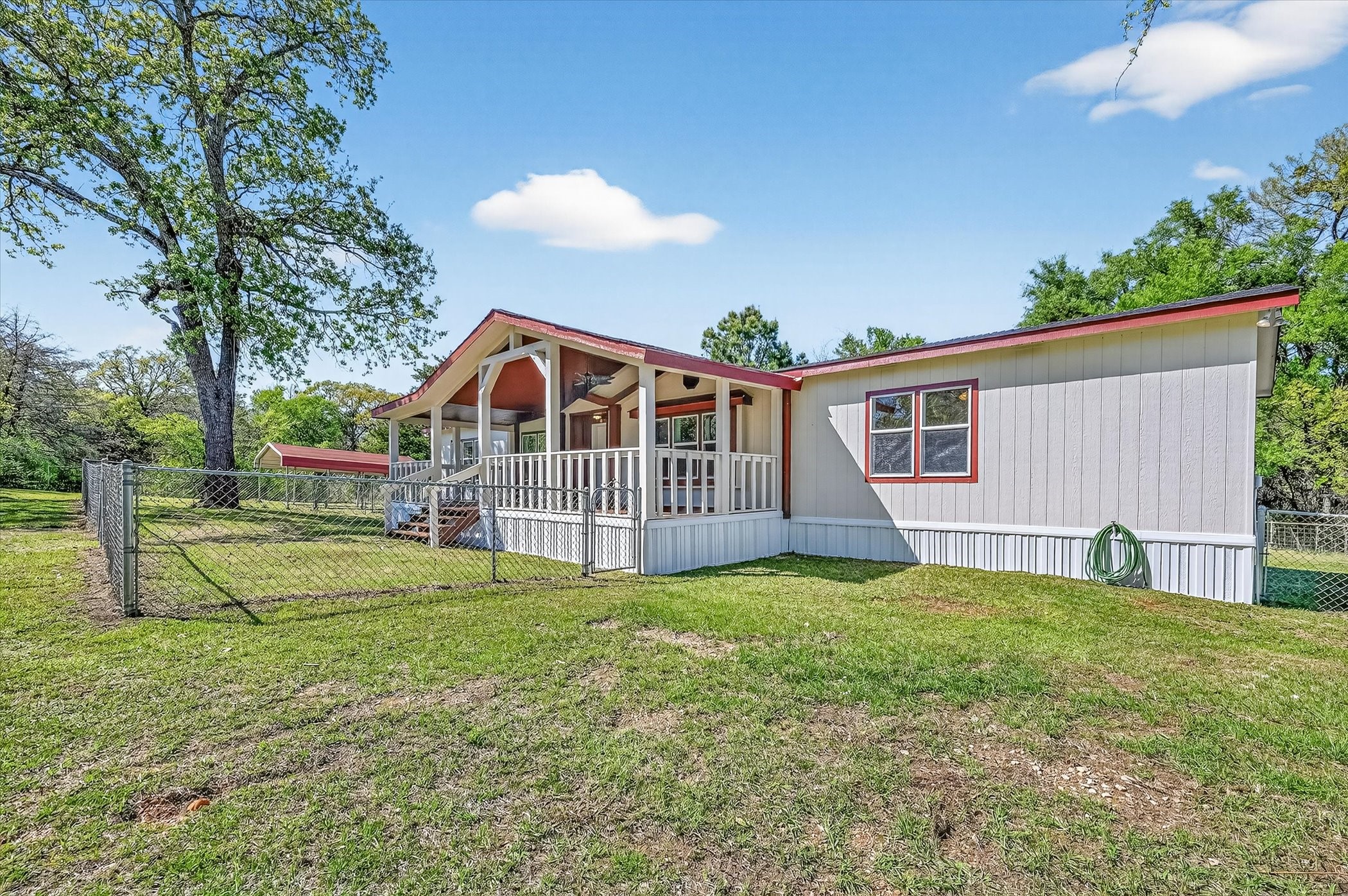1800 Pritchett Lane Kemp TX 75143