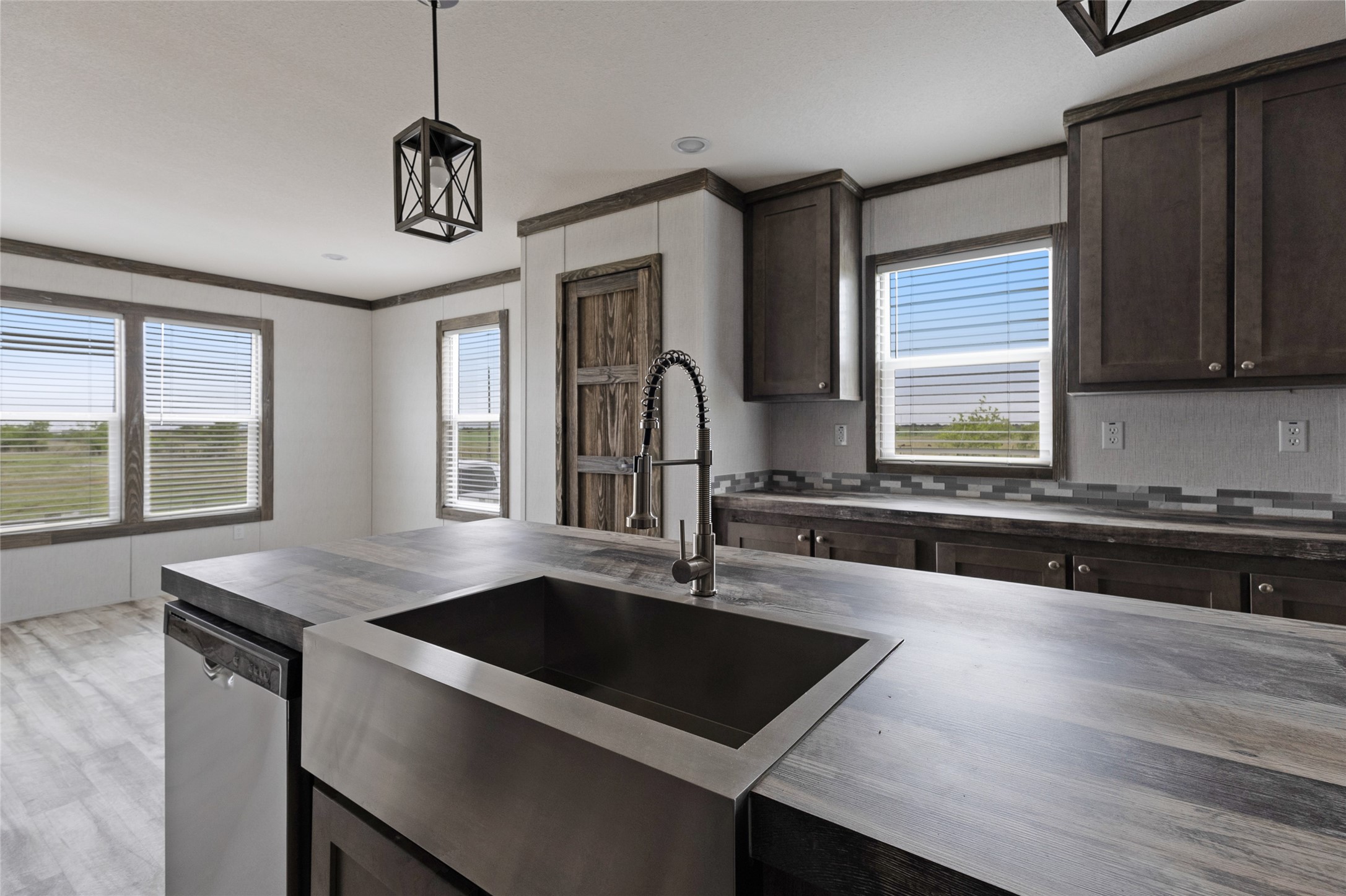 296 County Road 3215 Clifton TX 76634