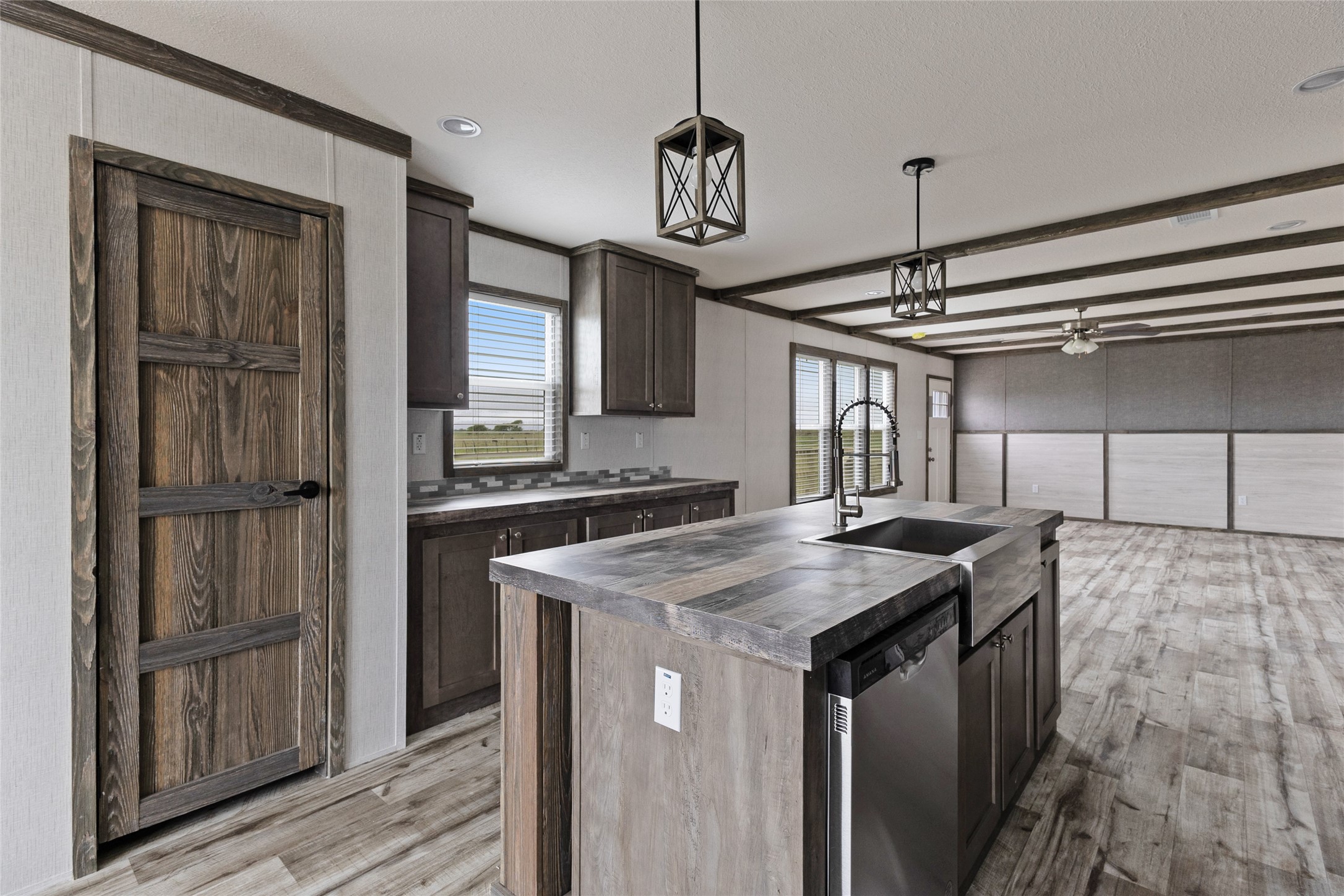 296 County Road 3215 Clifton TX 76634