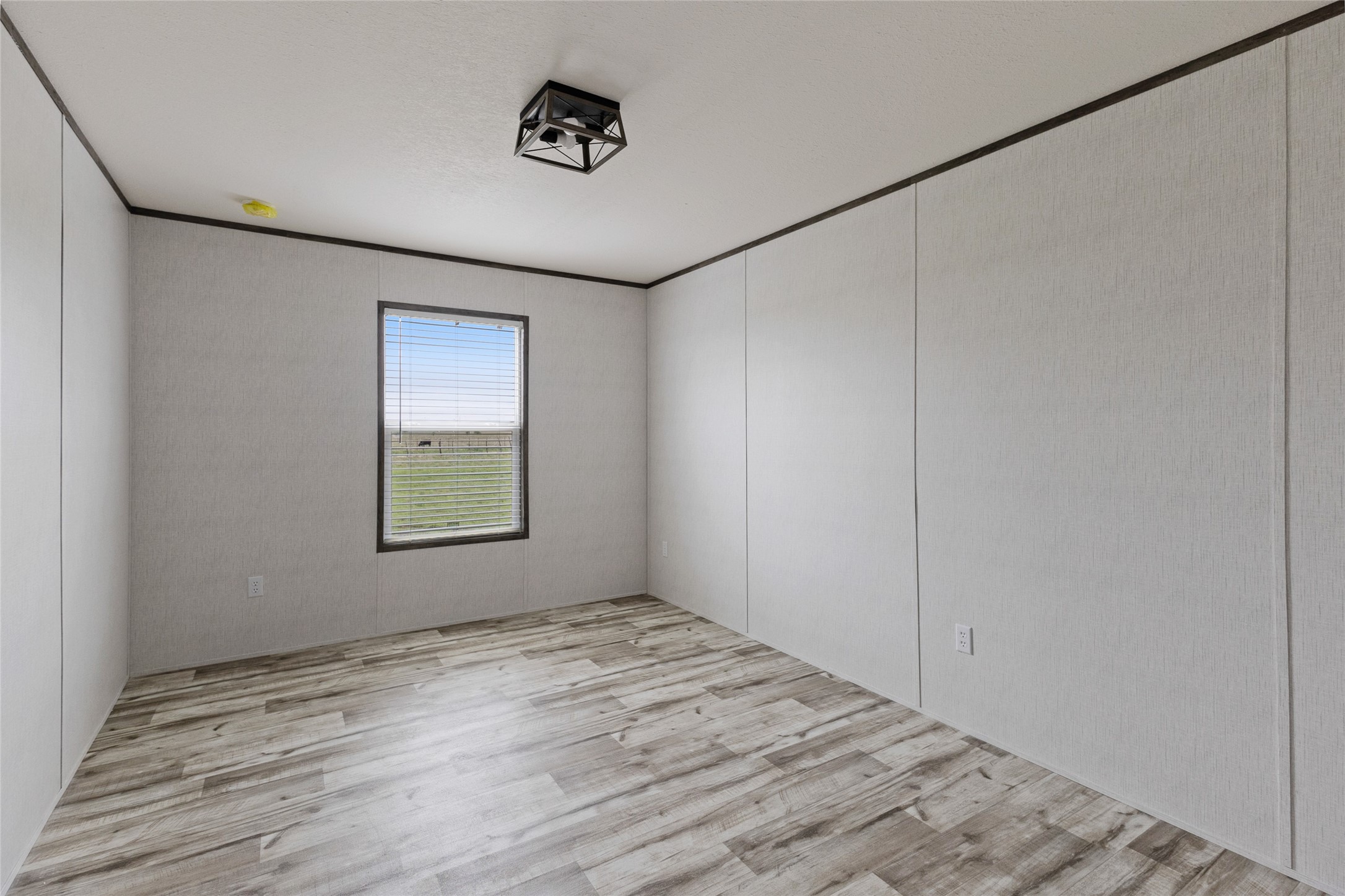 296 County Road 3215 Clifton TX 76634