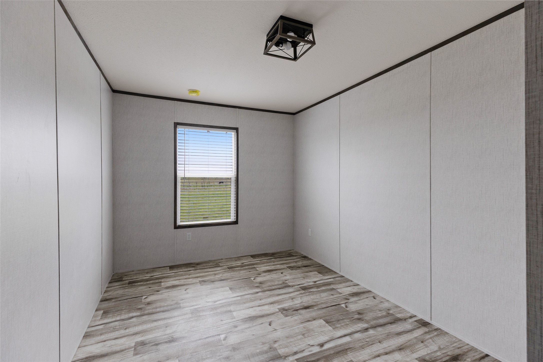 296 County Road 3215 Clifton TX 76634