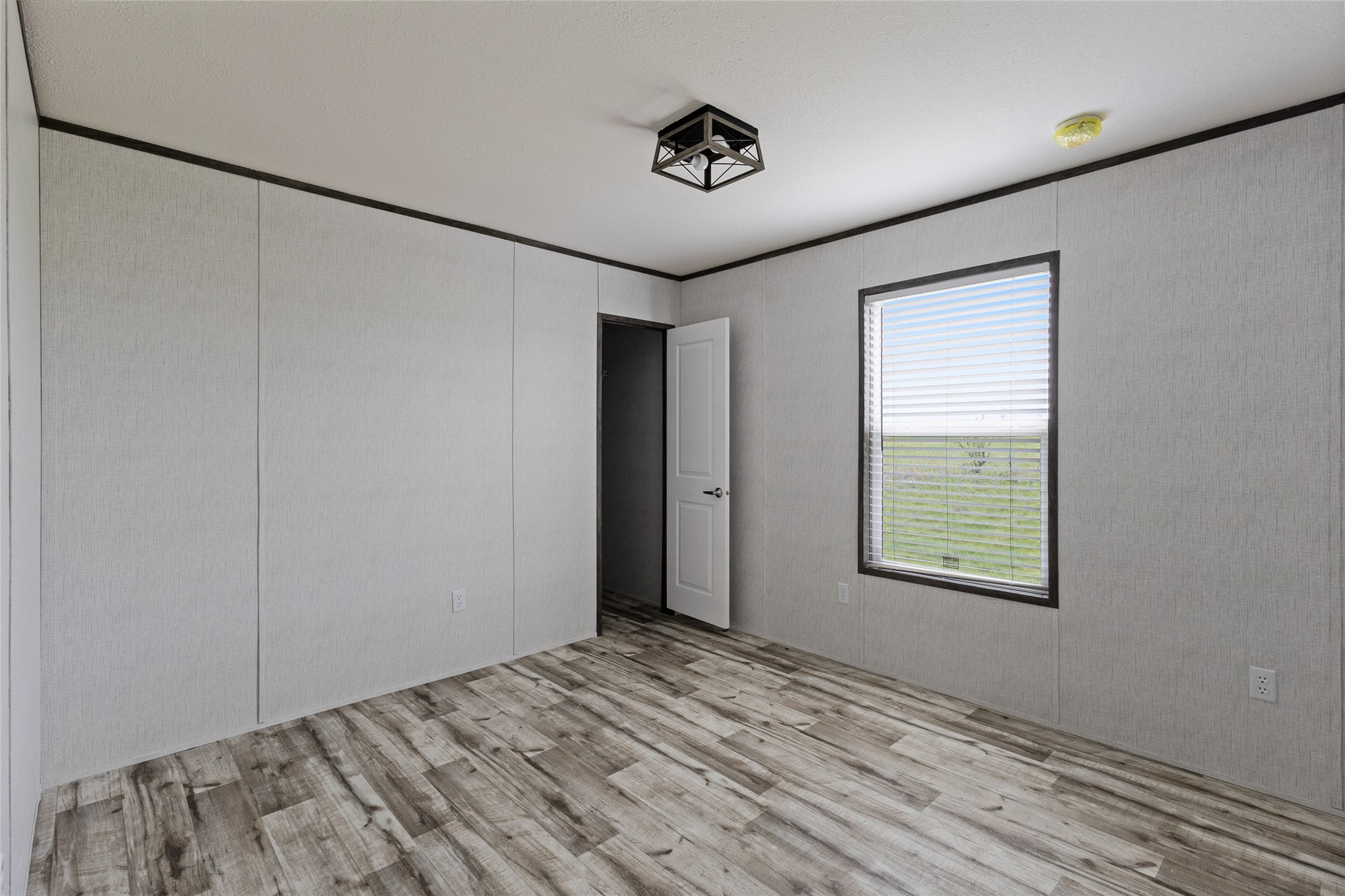 296 County Road 3215 Clifton TX 76634