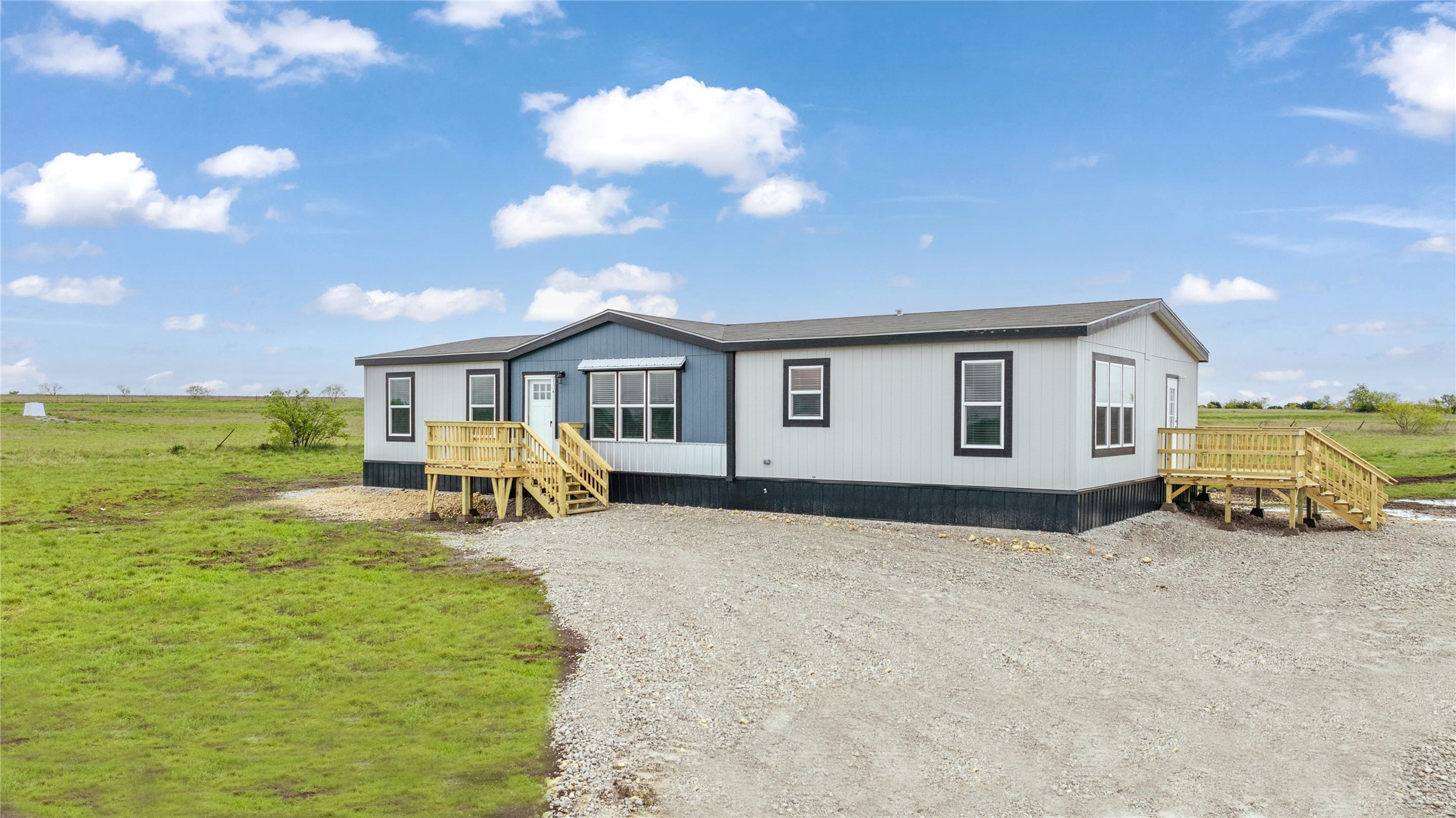 296 County Road 3215 Clifton TX 76634