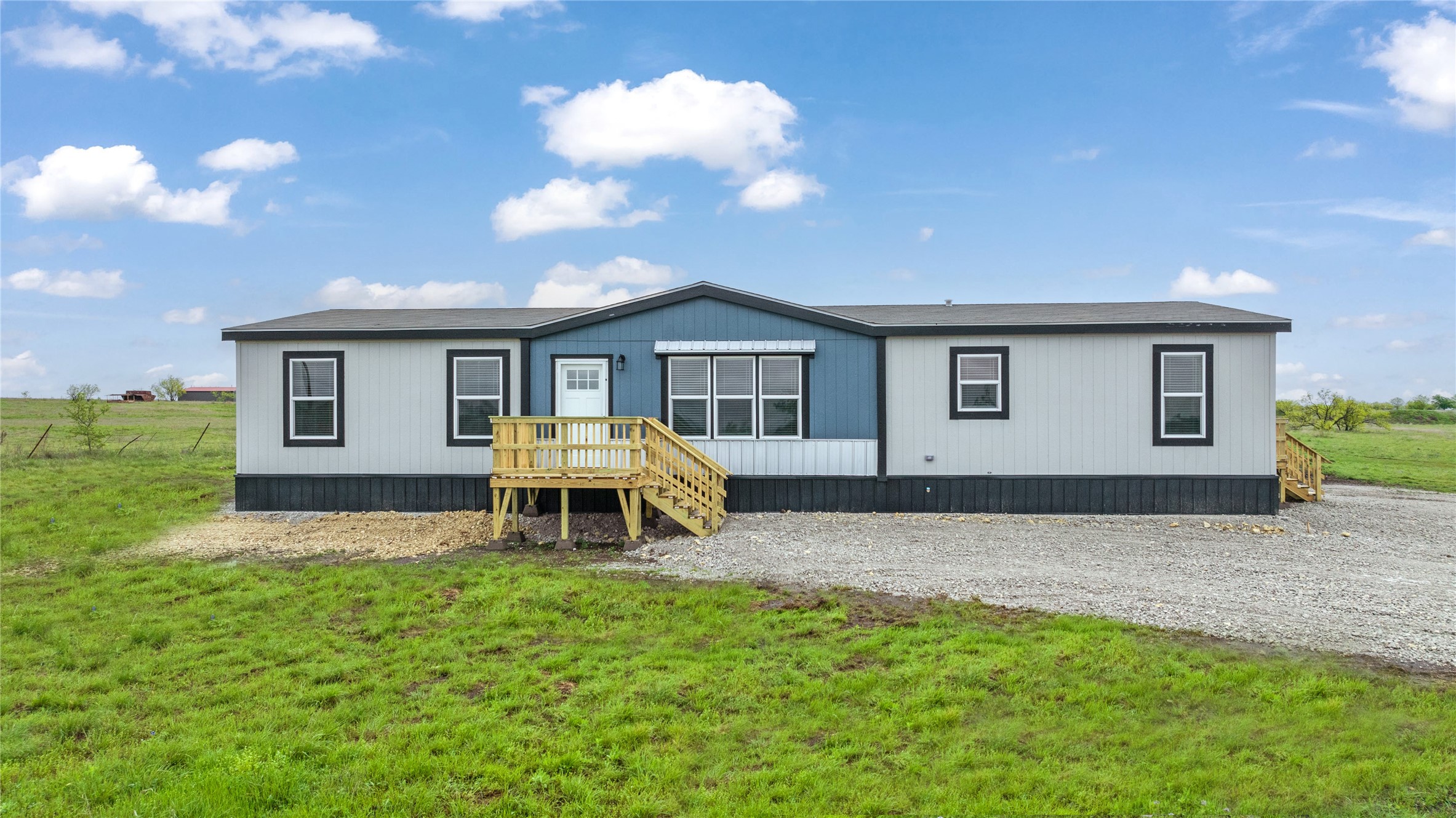 296 County Road 3215 Clifton TX 76634