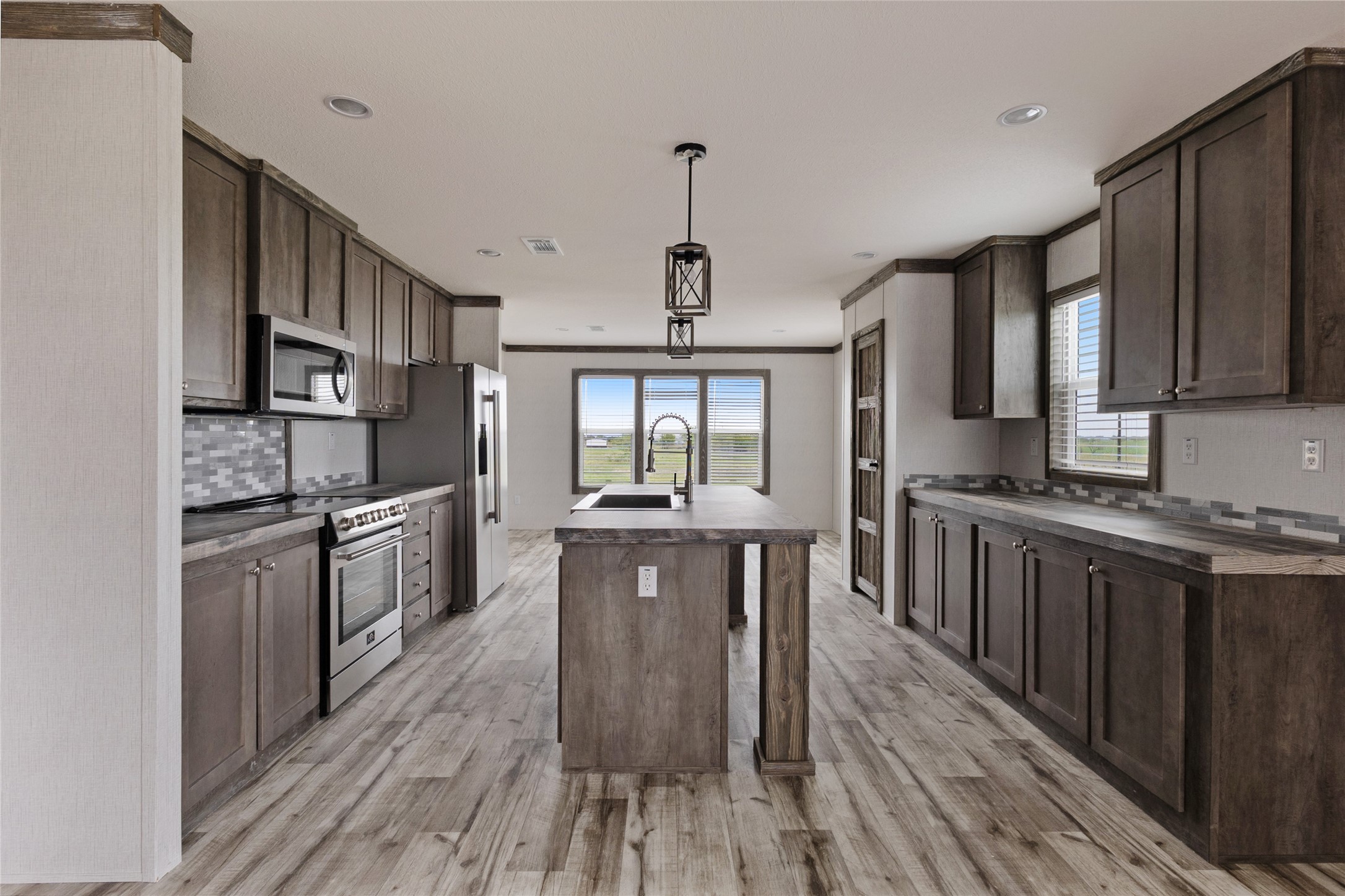 296 County Road 3215 Clifton TX 76634