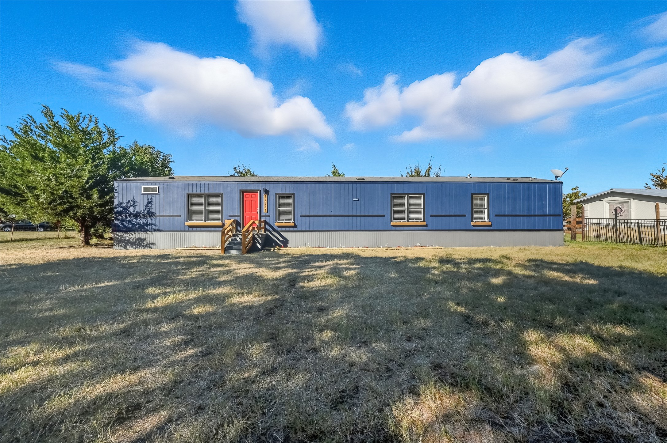 14841 County Road 4060 Scurry TX 75158