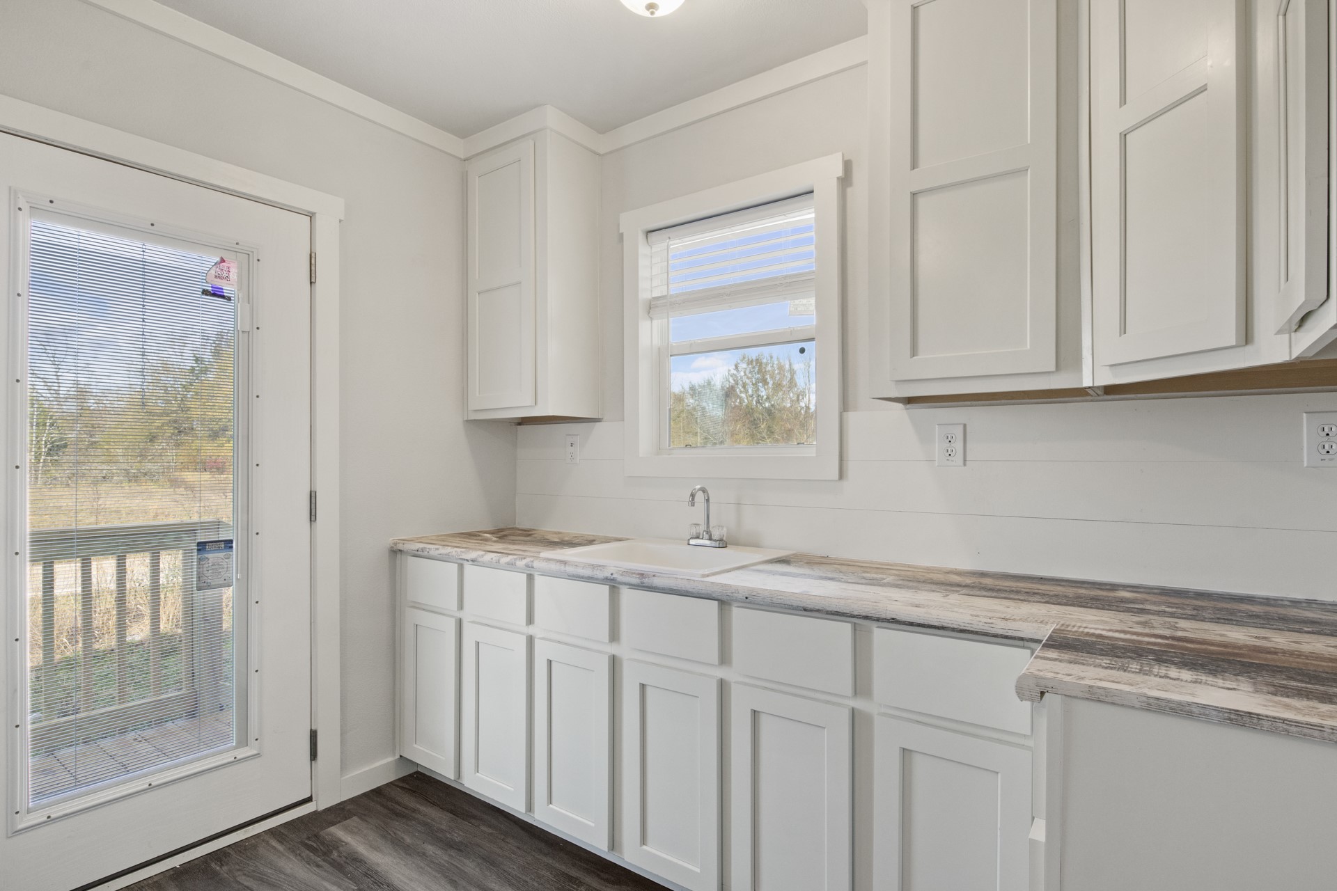 13521 Fm 130 Hughes Springs TX 75656