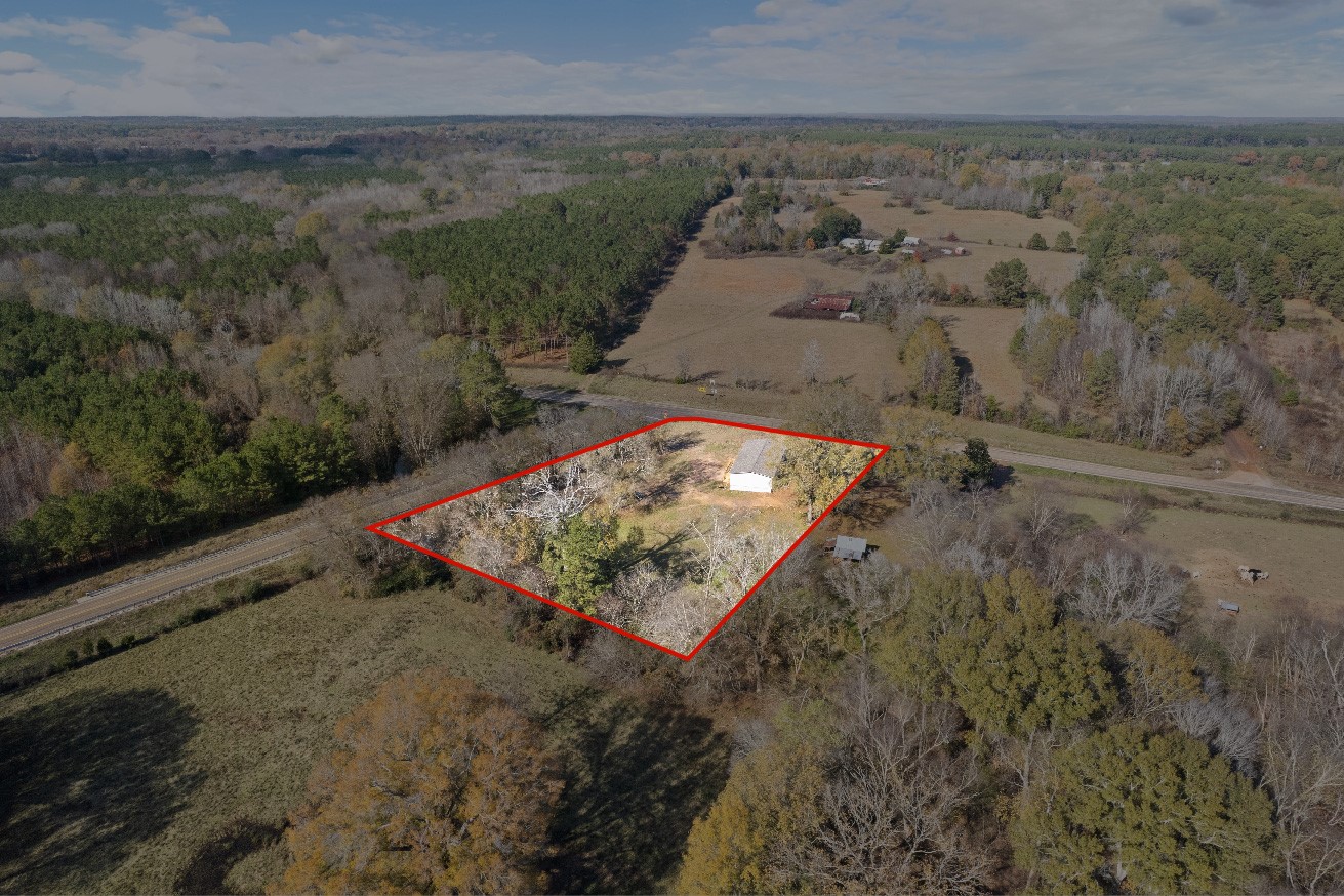 13521 Fm 130 Hughes Springs TX 75656