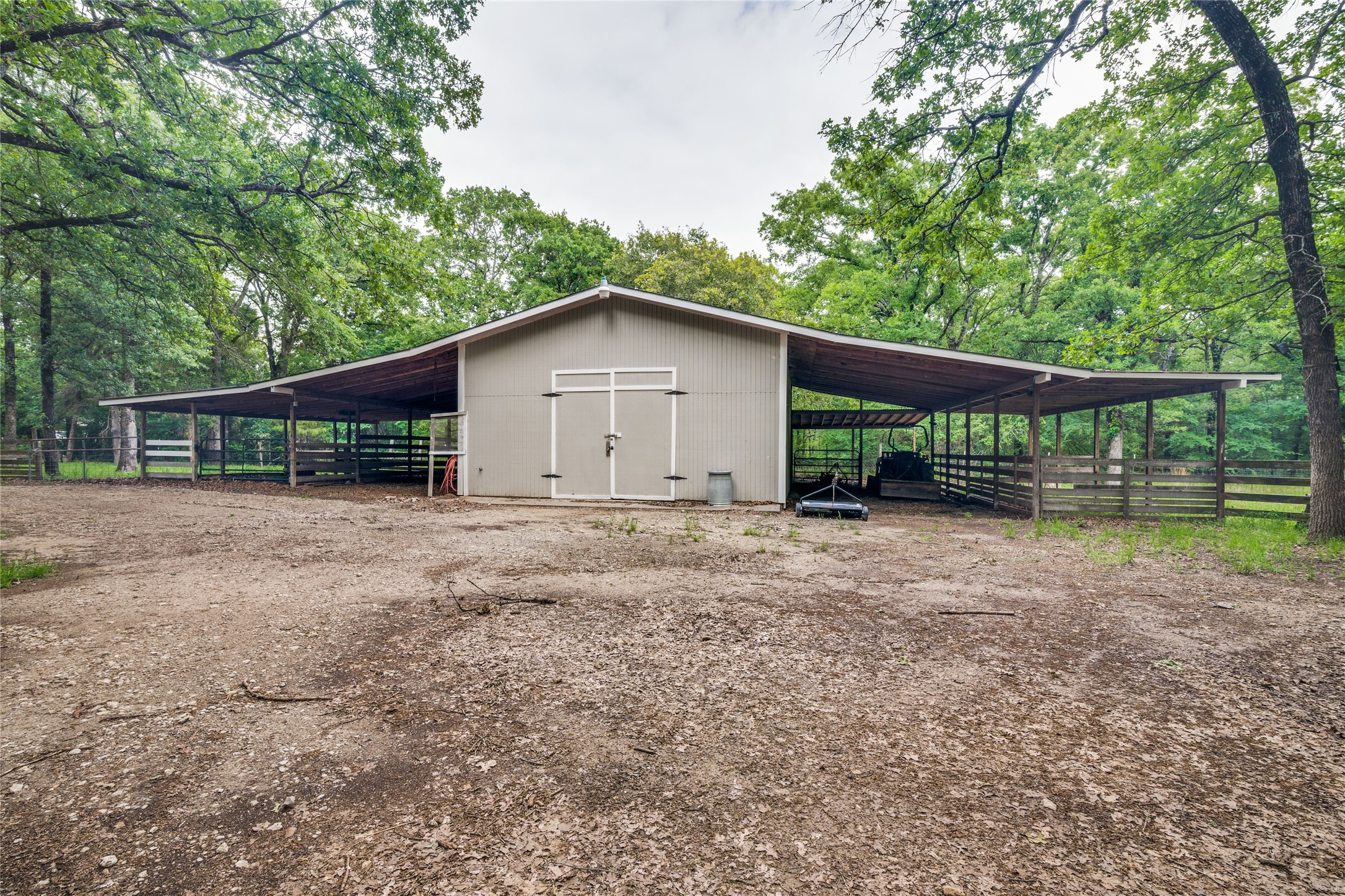 1229 Sandy Oaks Road Quinlan TX 75474