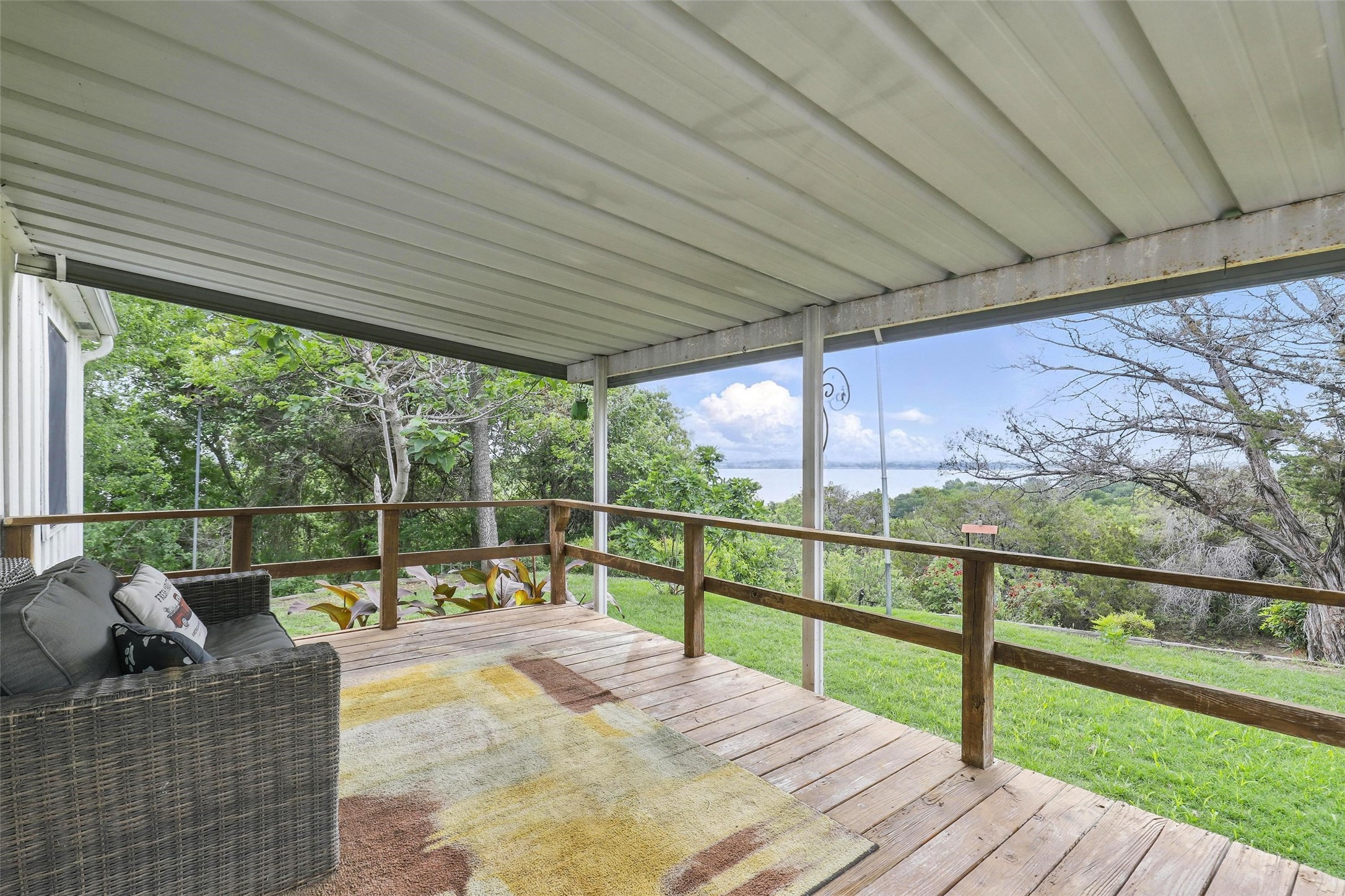 2548 Rockcliff Court Granbury TX 76048