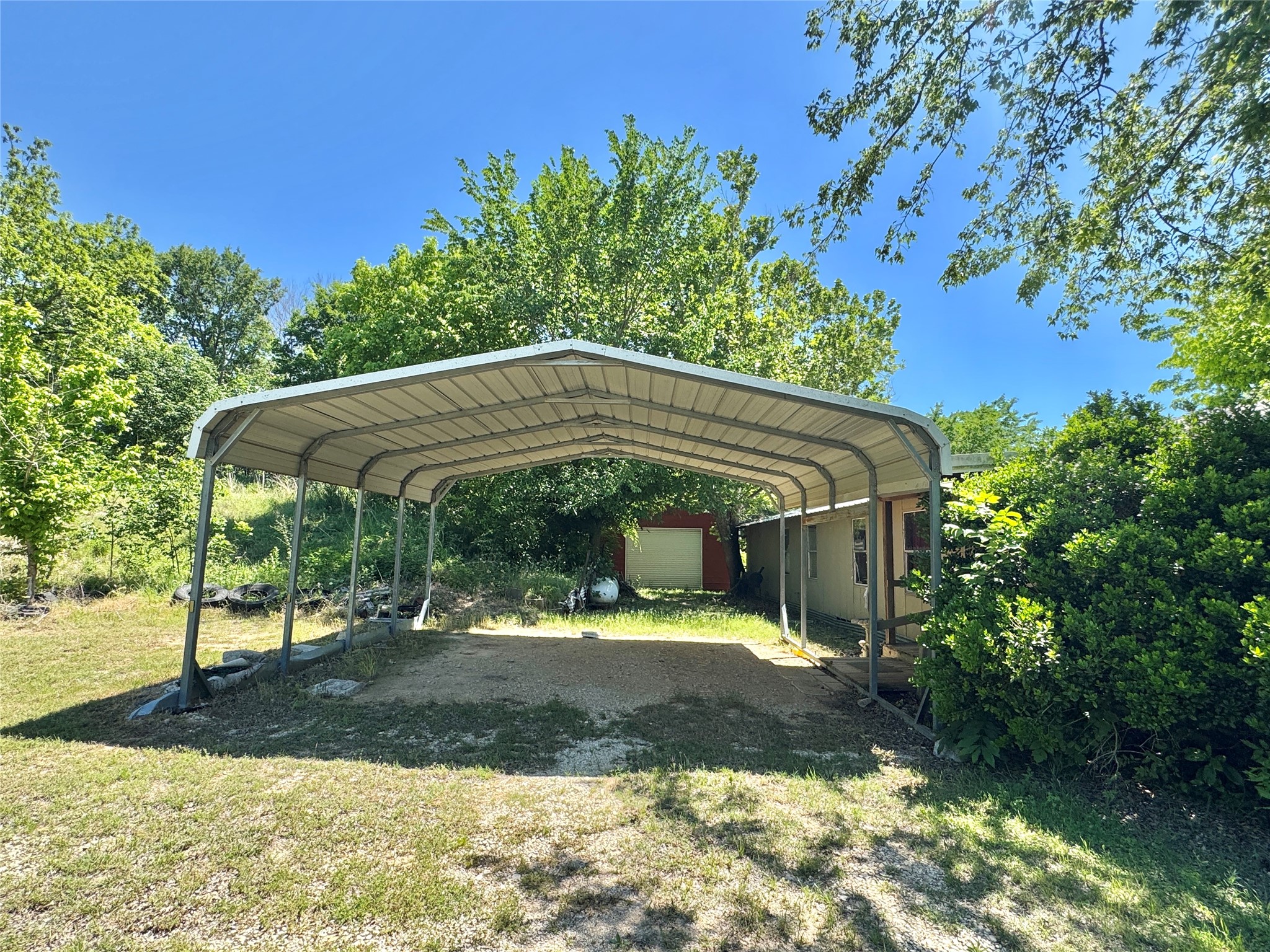 1135 Ira Ward Lane Gainesville TX 76240