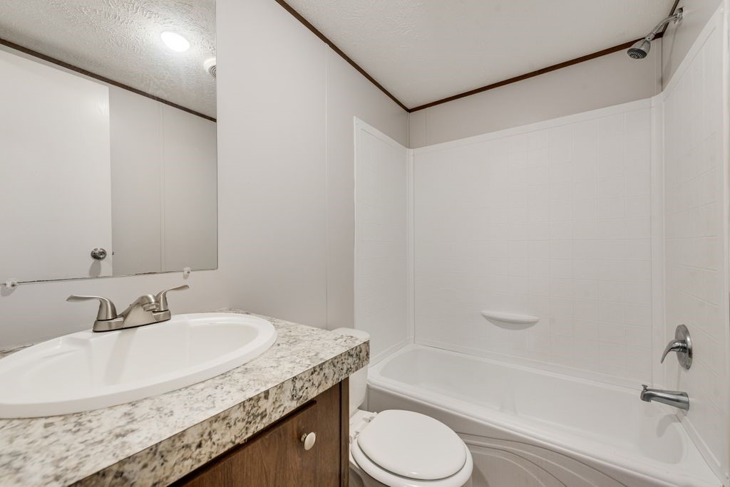 7642 County Road 474 W Henderson TX 75654