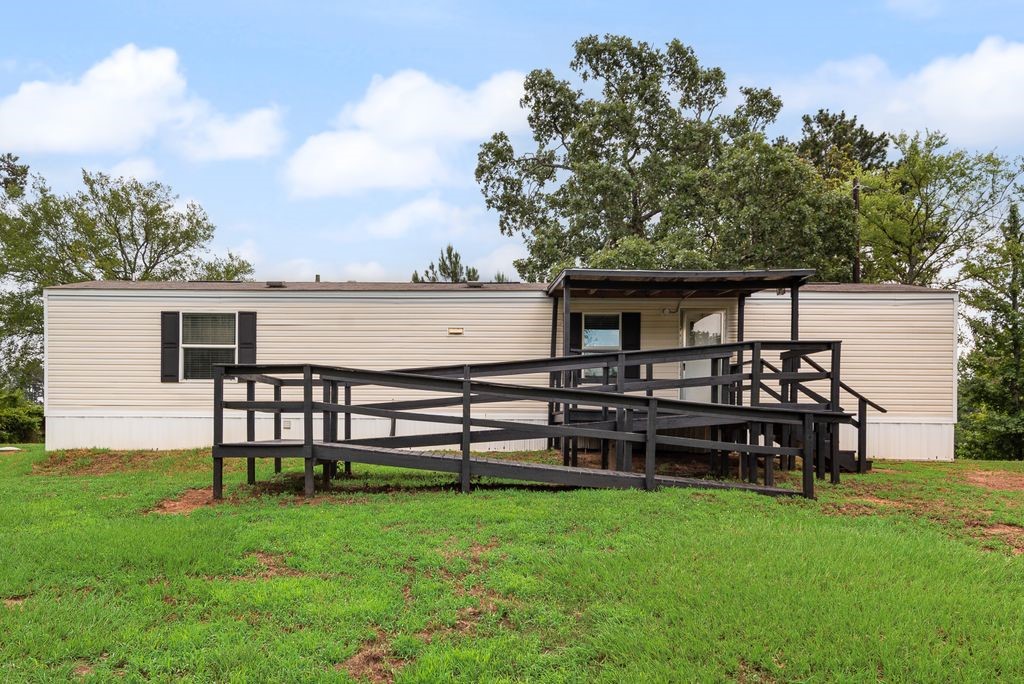 7642 County Road 474 W Henderson TX 75654