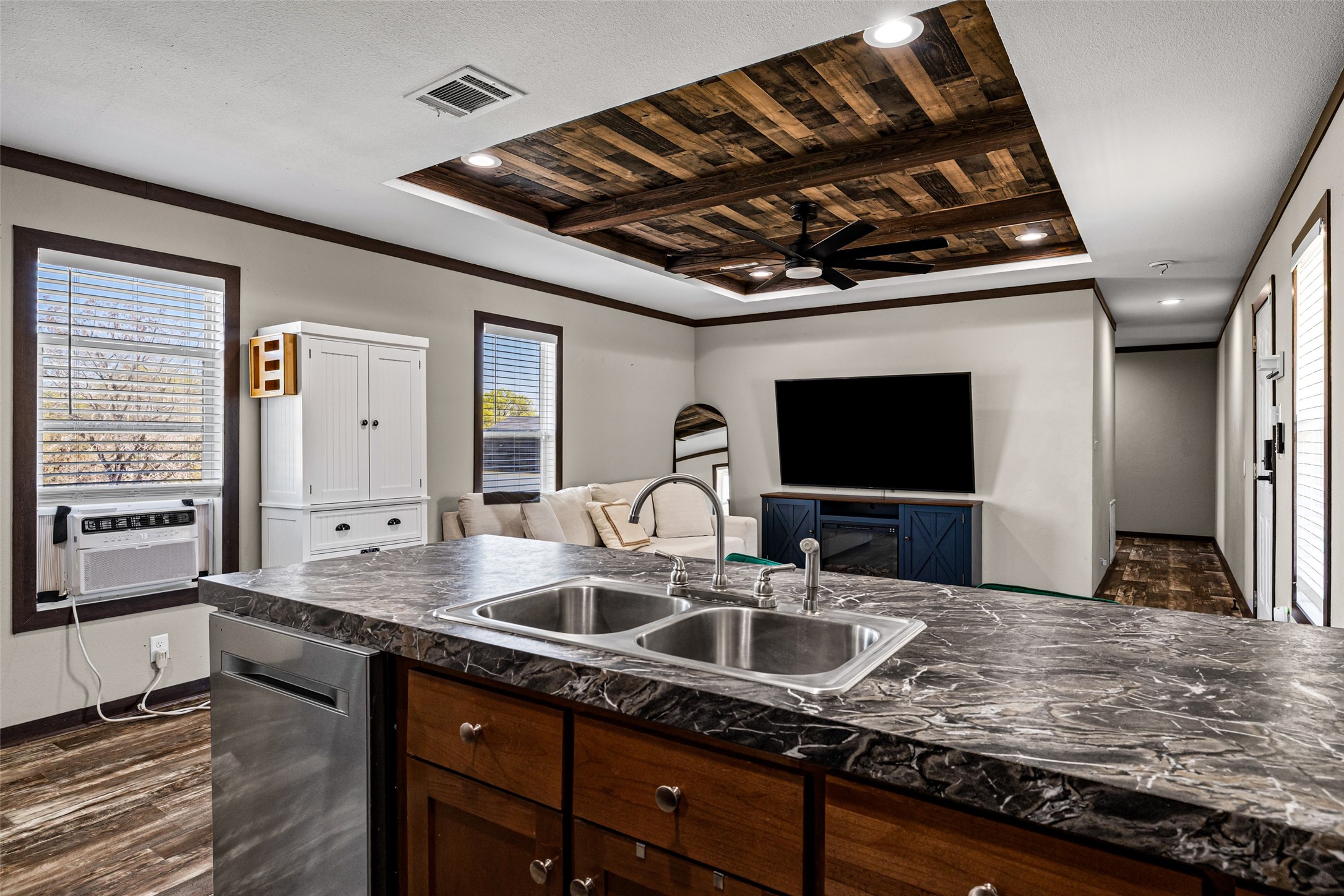 4400 Montana Trail Granbury TX 76048